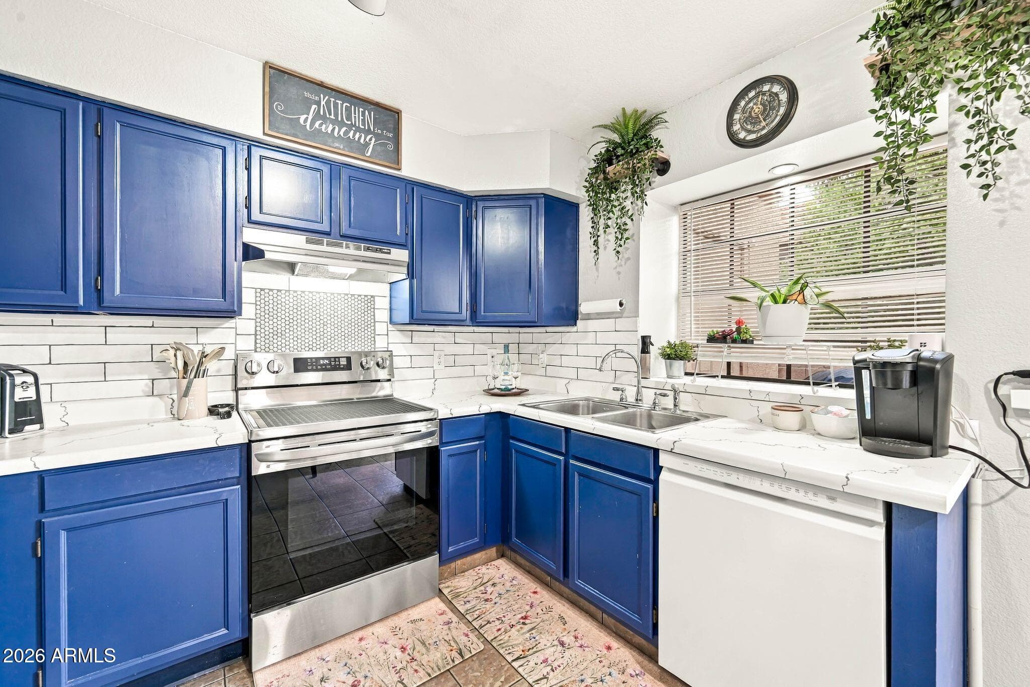 921 W University Drive 1083 — photo 8