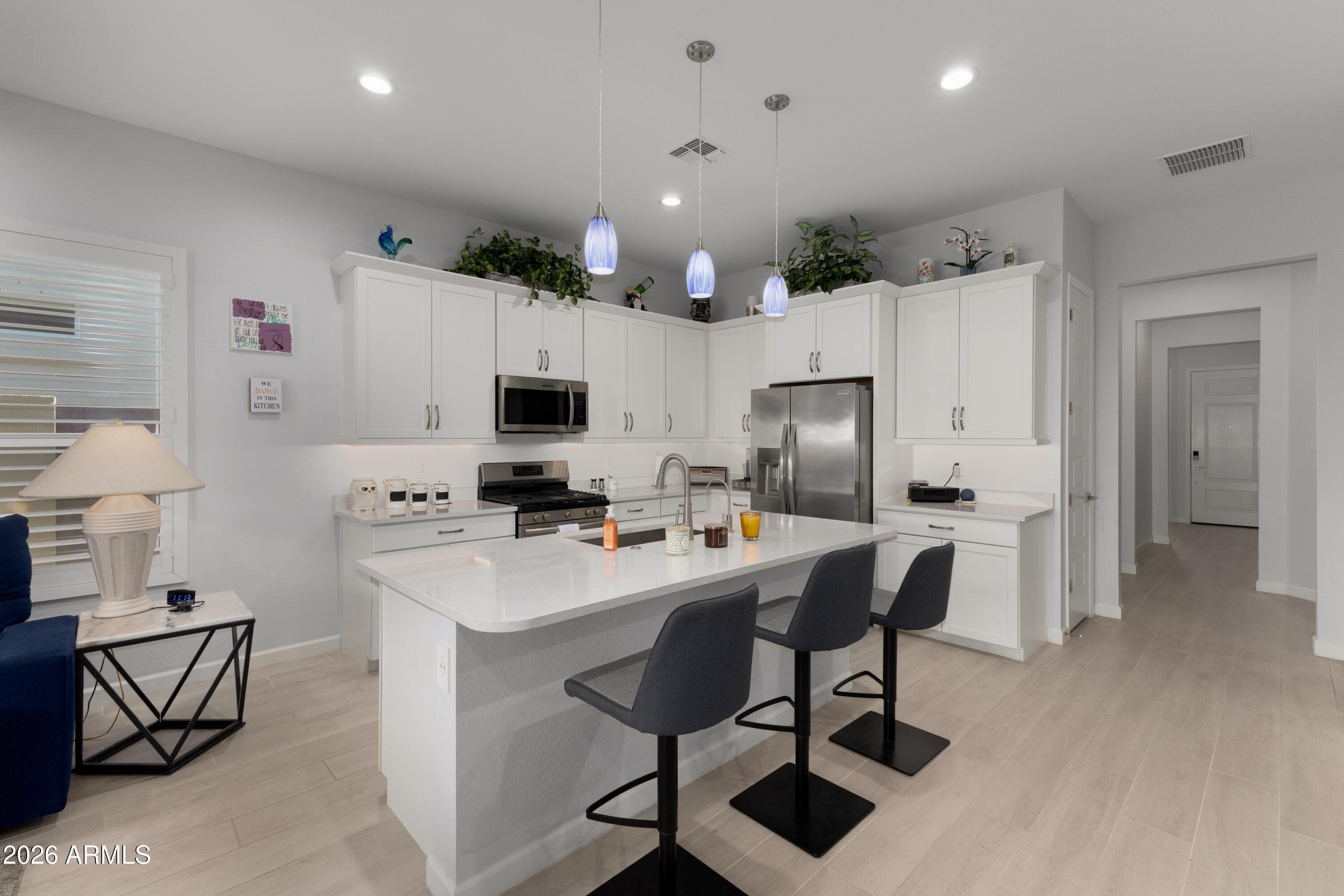 10240 W Lone Cactus Drive — photo 5