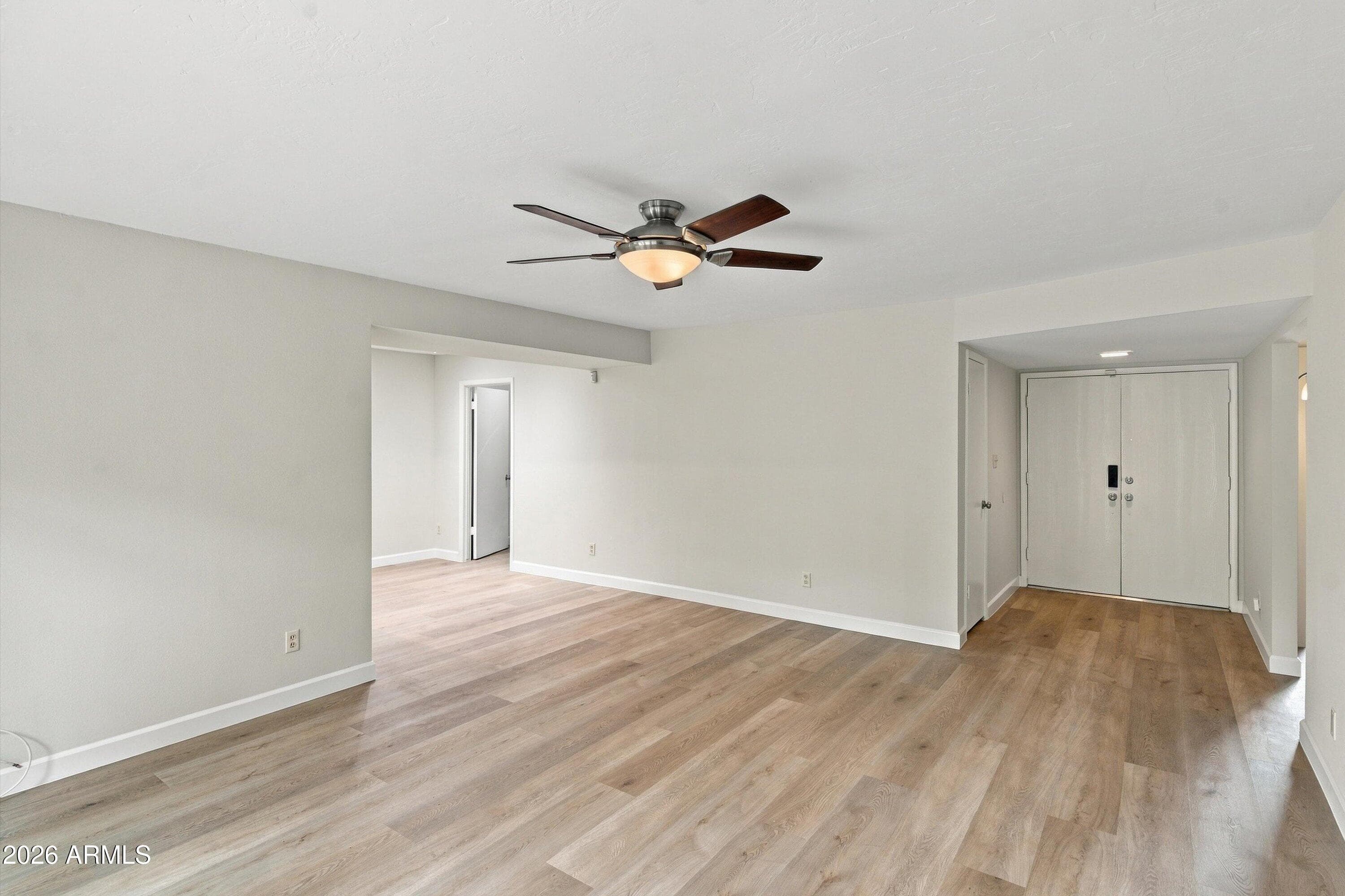 6226 N 22nd Drive — photo 7