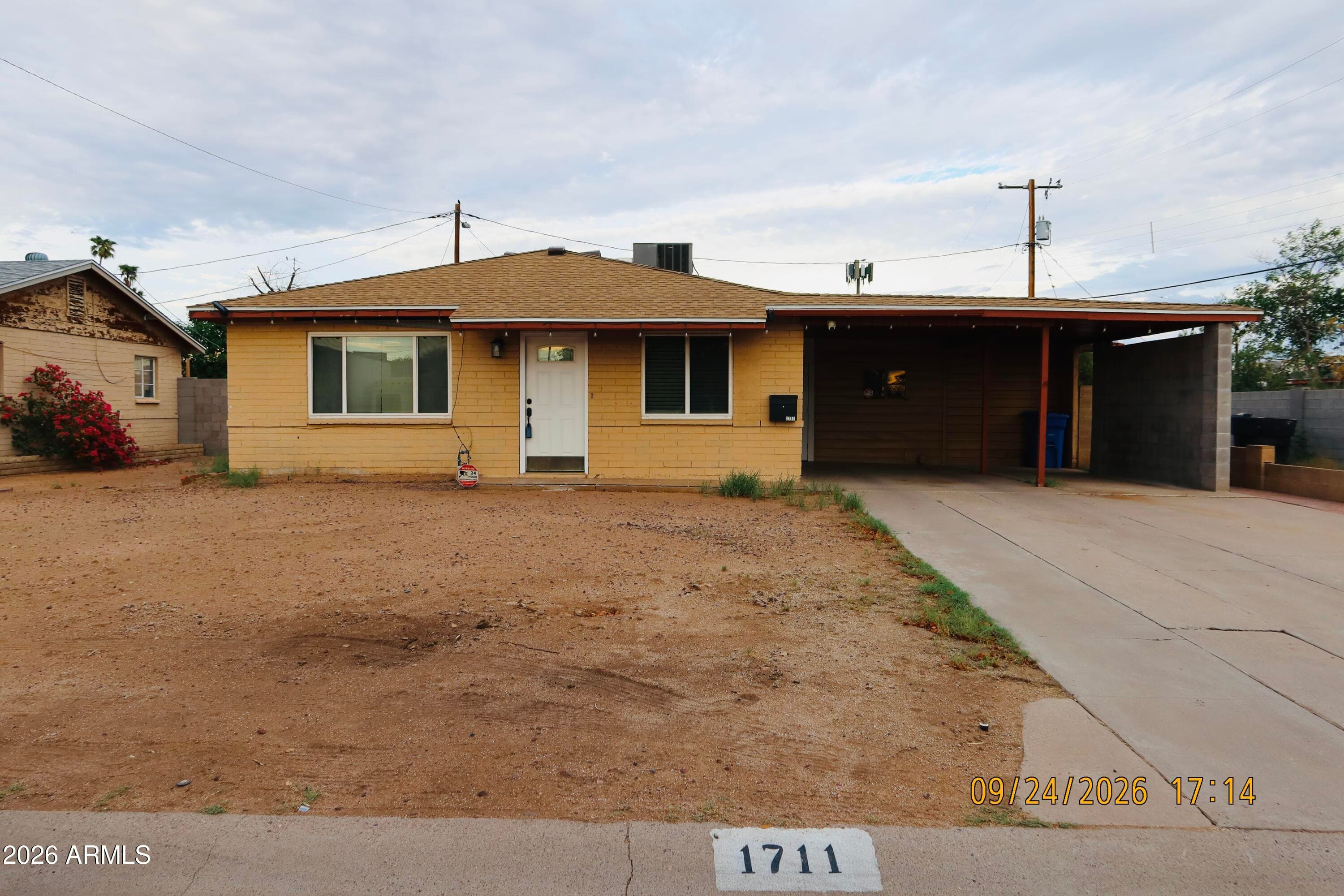1711 N 33rd Place