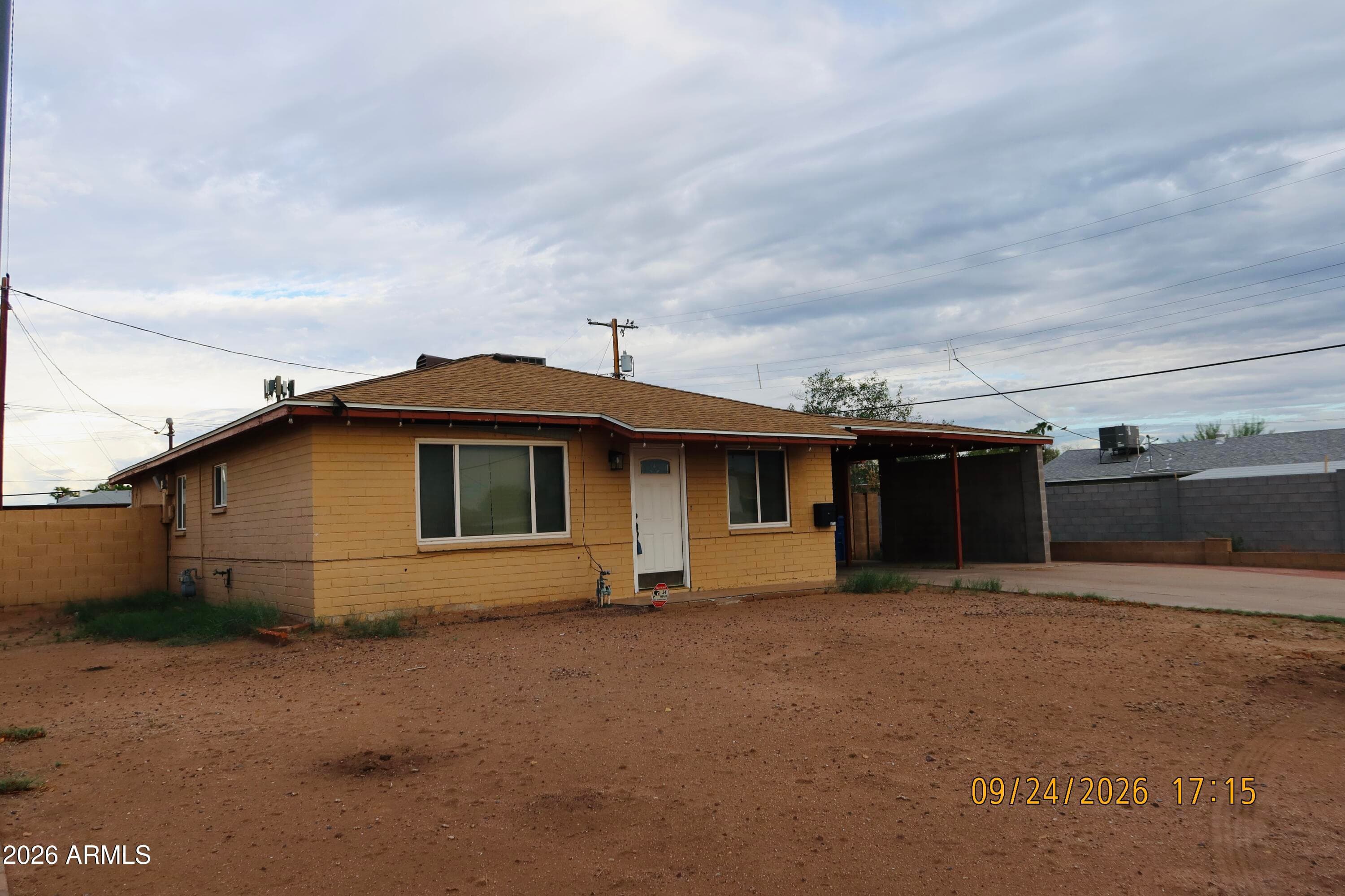 1711 N 33rd Place — photo 3