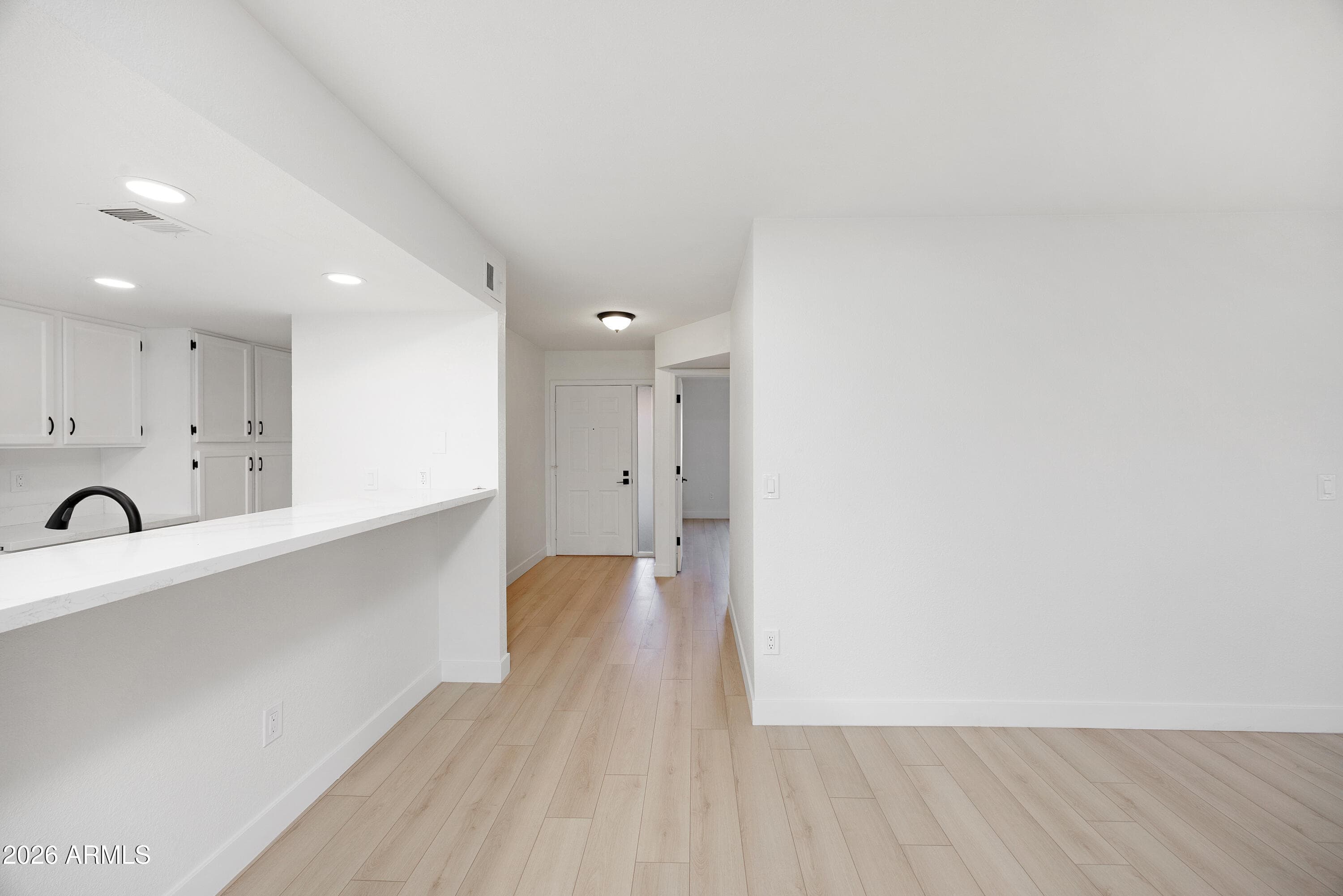 1021 S Greenfield Road 1204 — photo 7