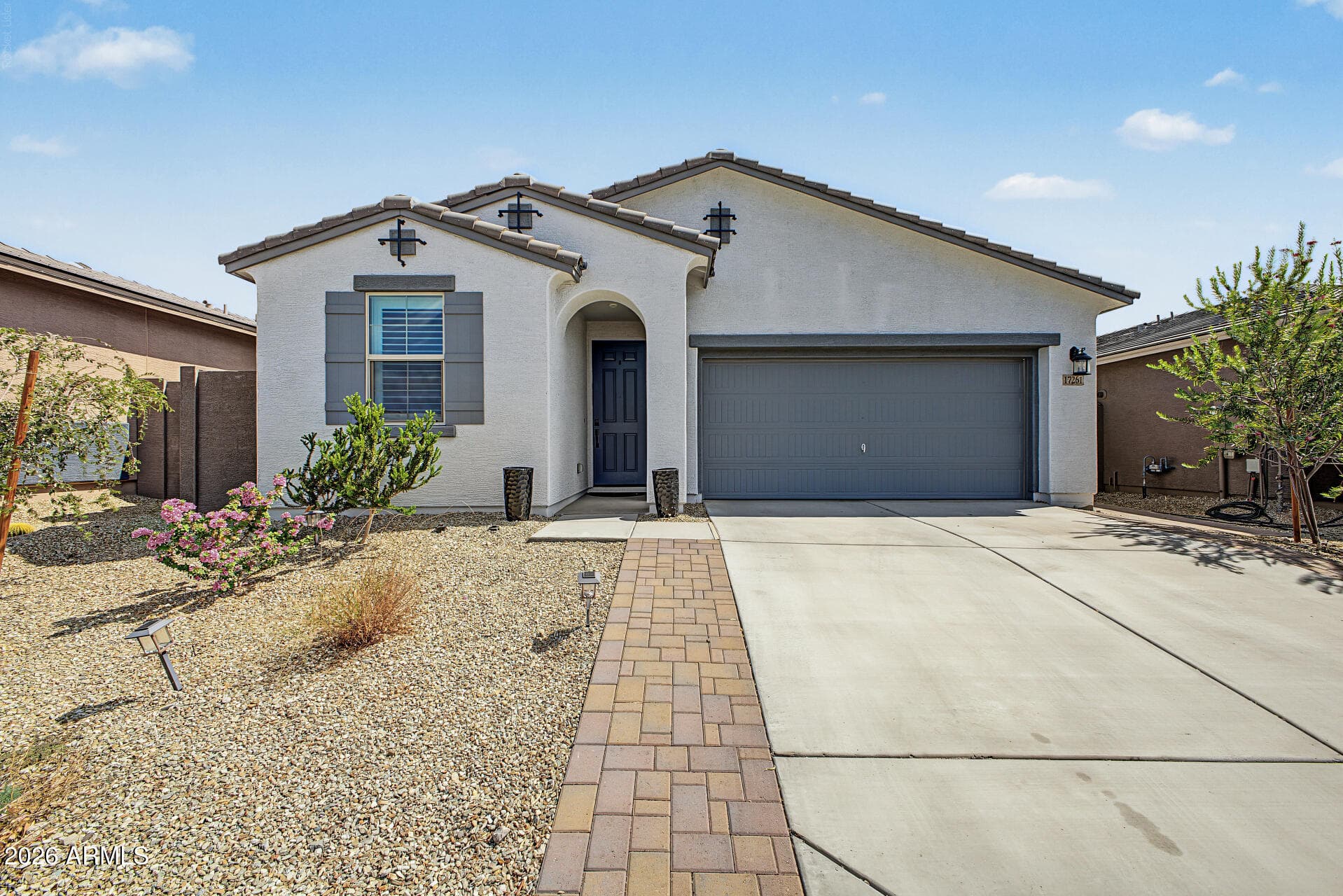 17261 W Sunward Drive — photo 2