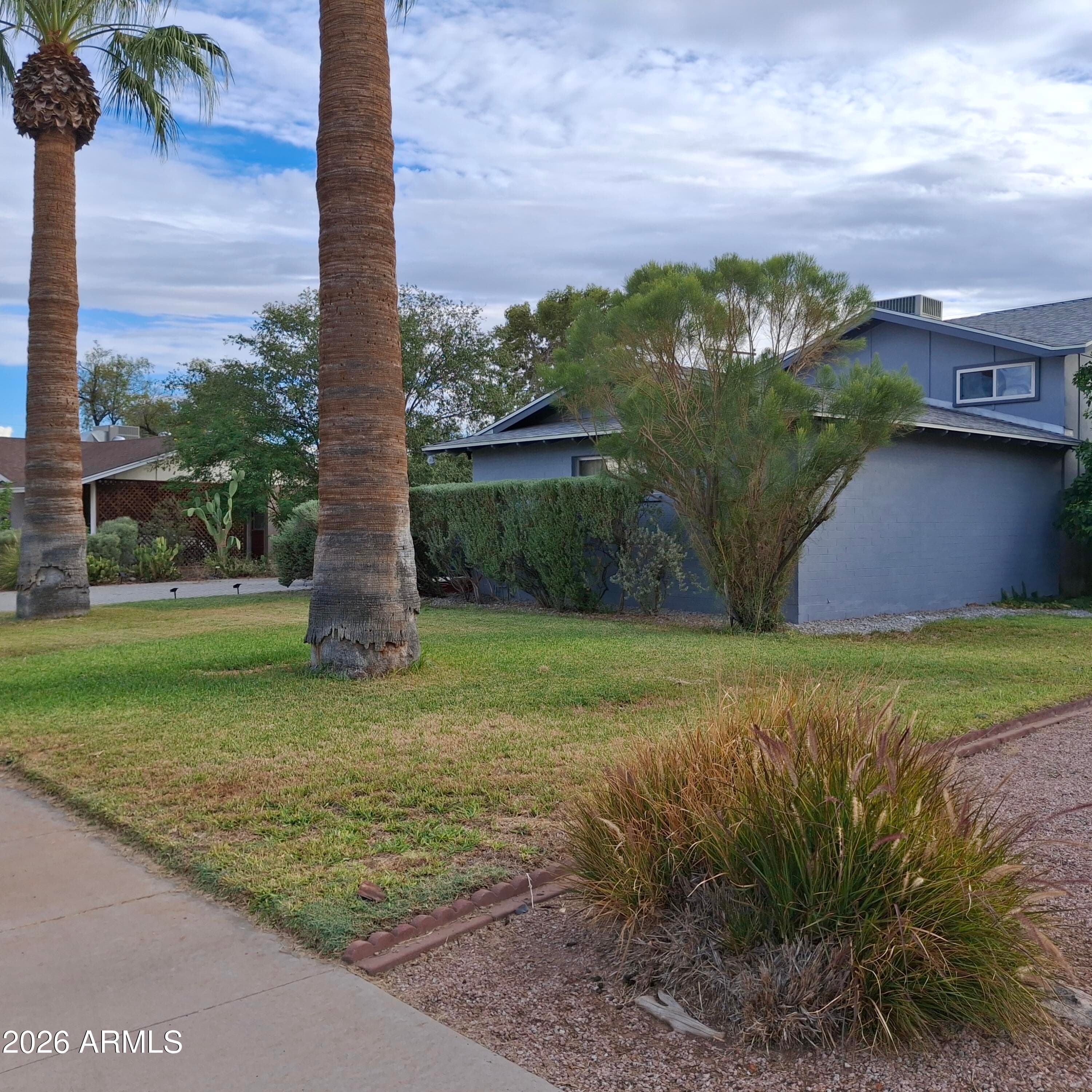 643 E Wesleyan Drive — photo 3
