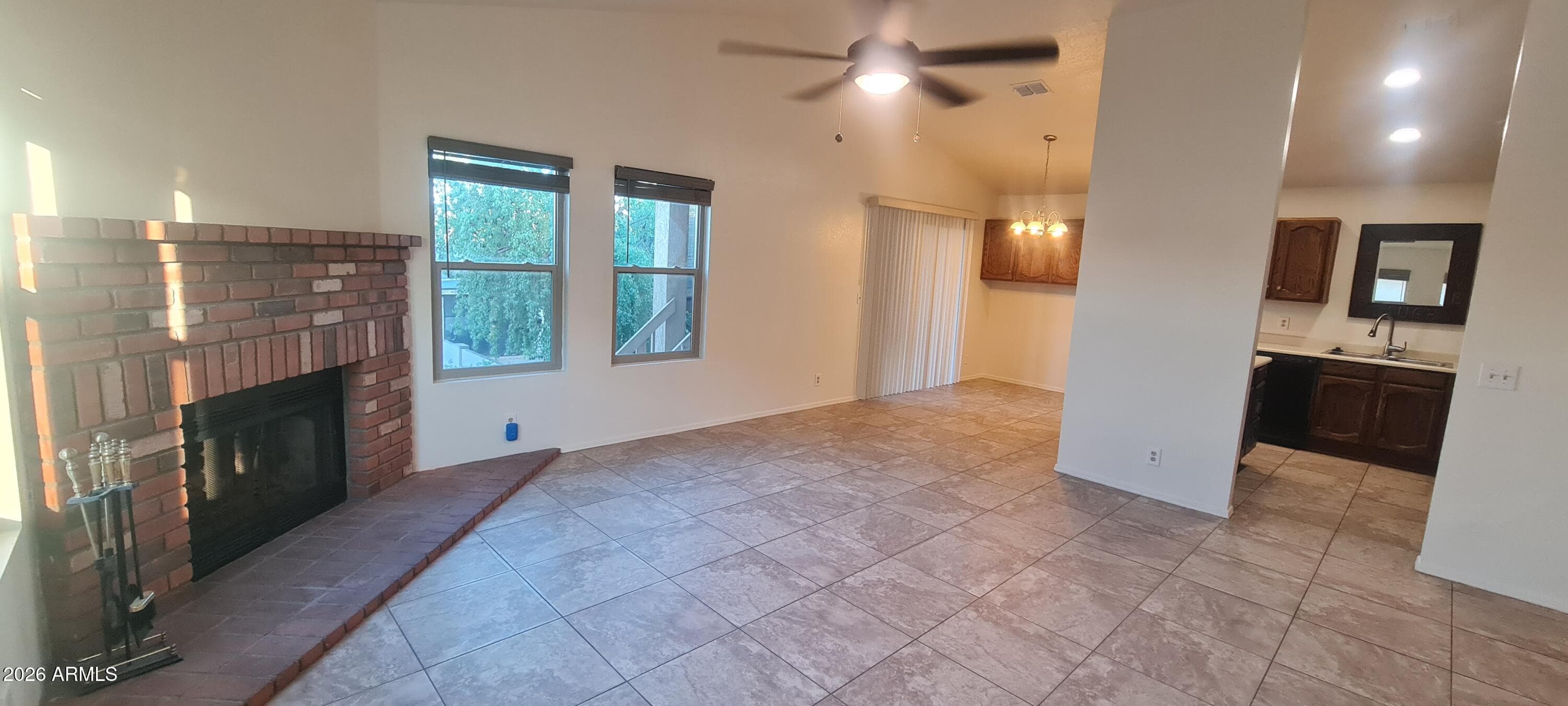 921 S Val Vista Drive 36 — photo 4