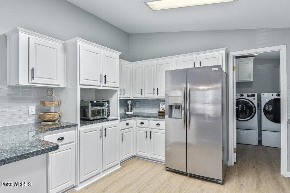 2233 E Behrend Drive 9 — photo 3