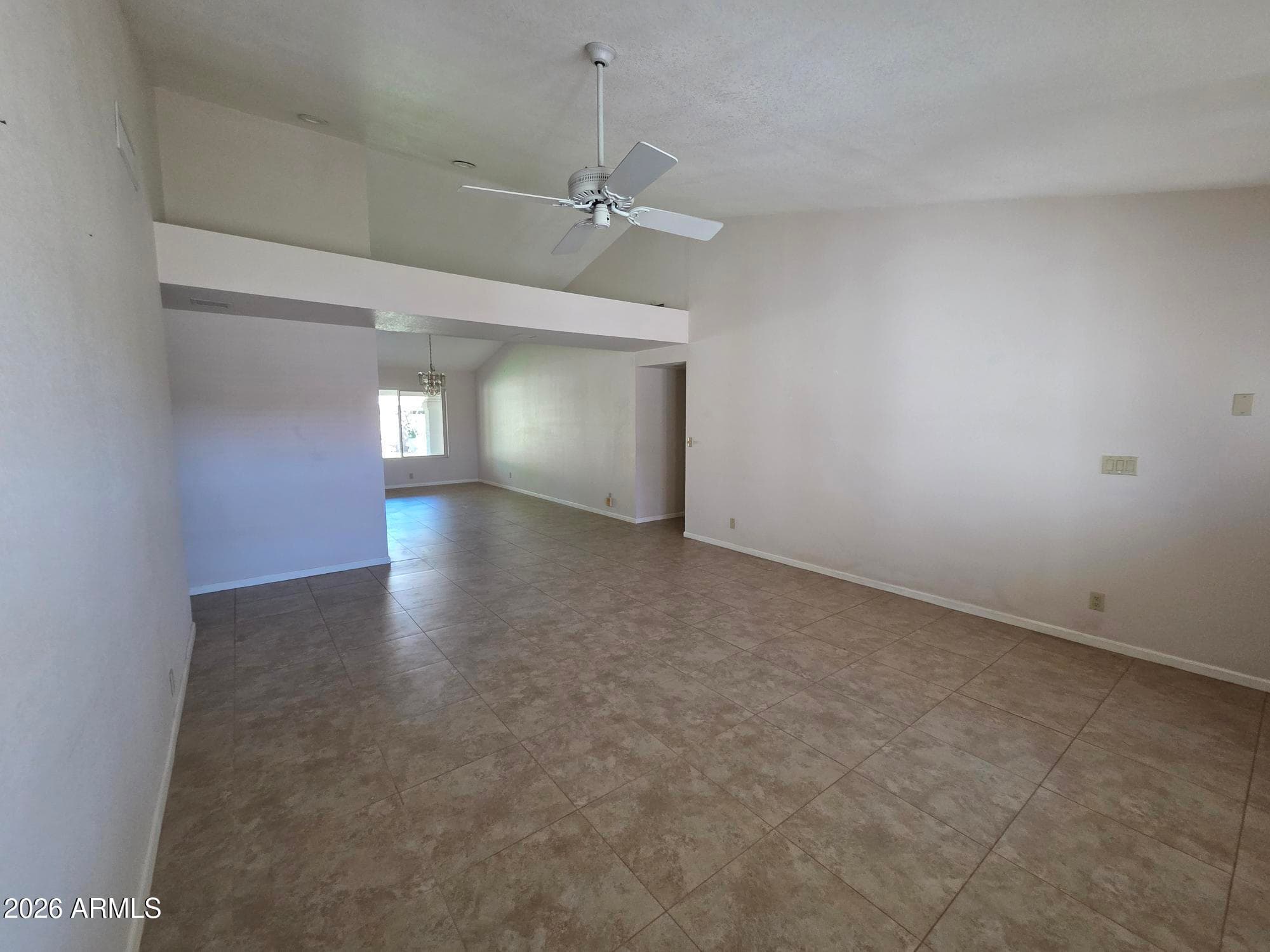 728 E Kings Avenue — photo 6