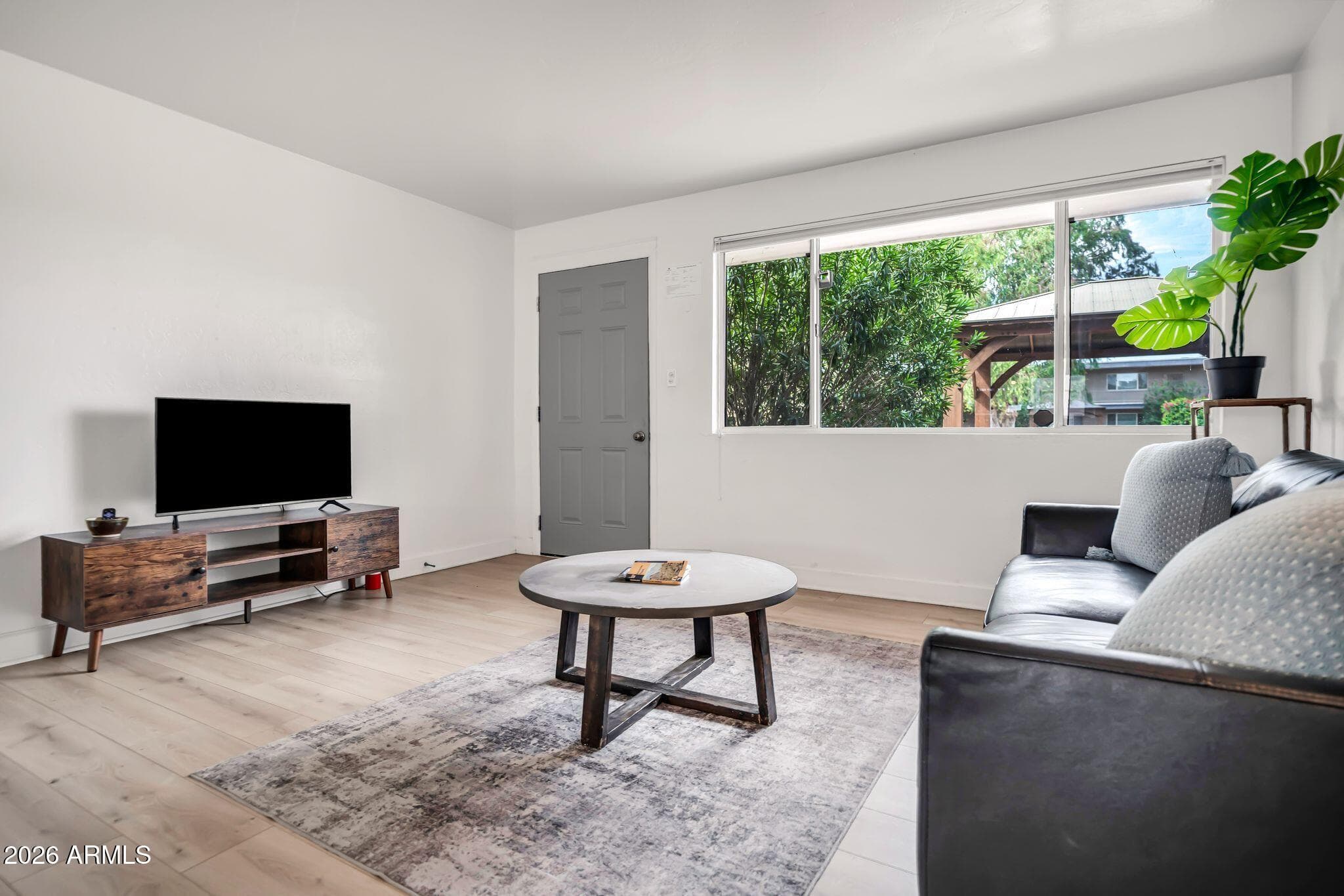 1111 E Turney Avenue 3 — photo 4
