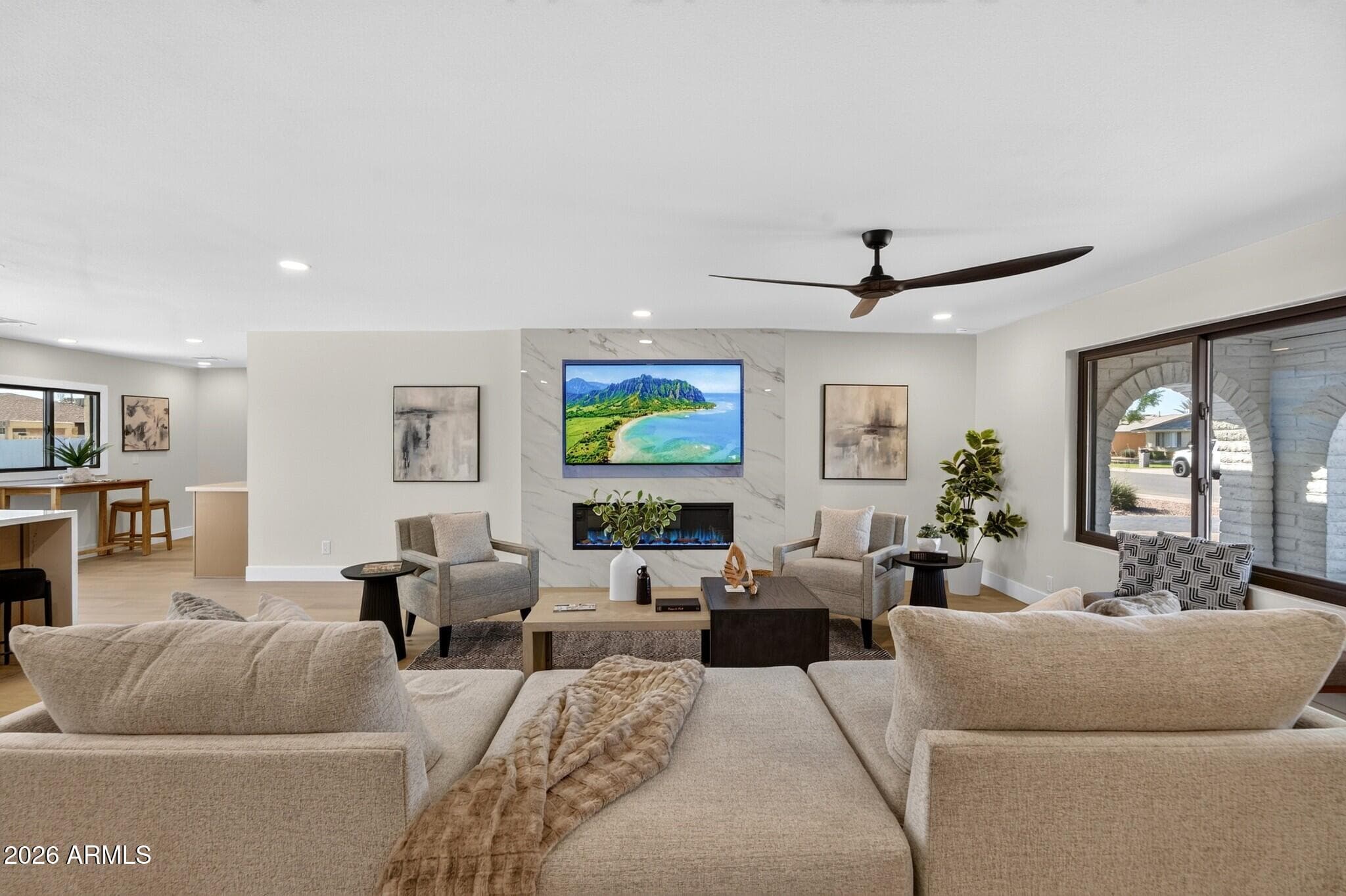 1127 E Watson Drive — photo 8