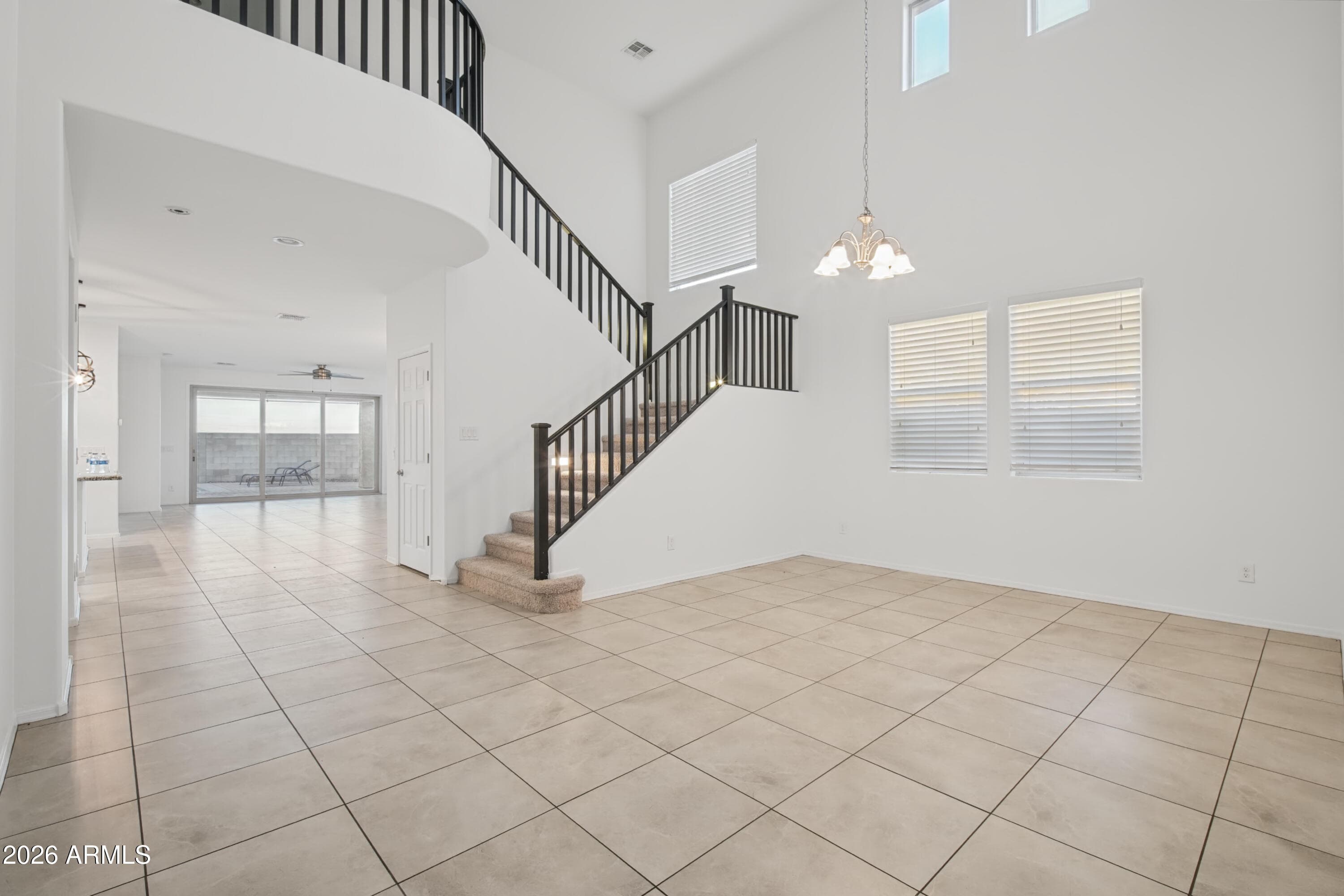 18575 W Pueblo Avenue — photo 8
