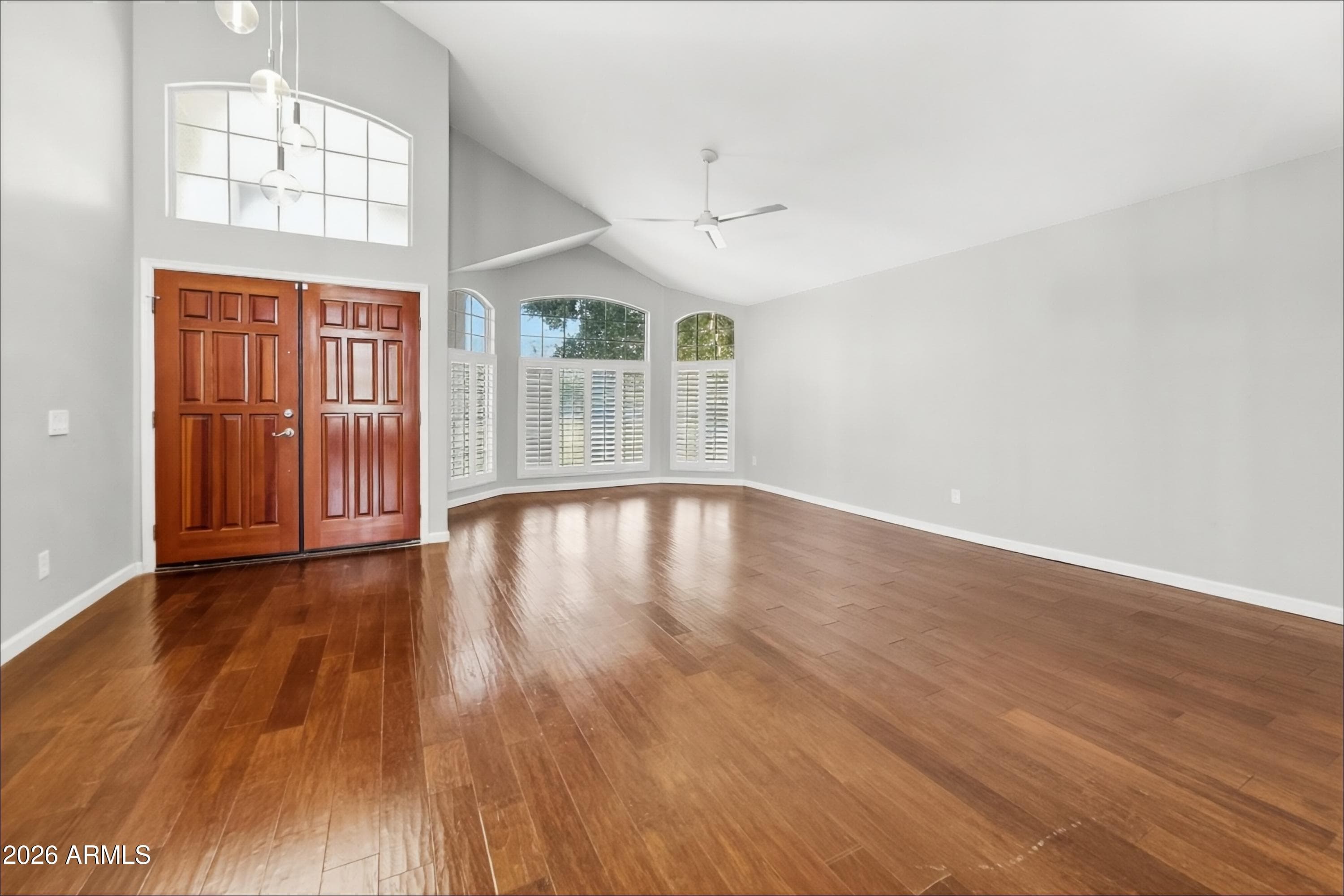 1202 E Lighthouse Court — photo 2