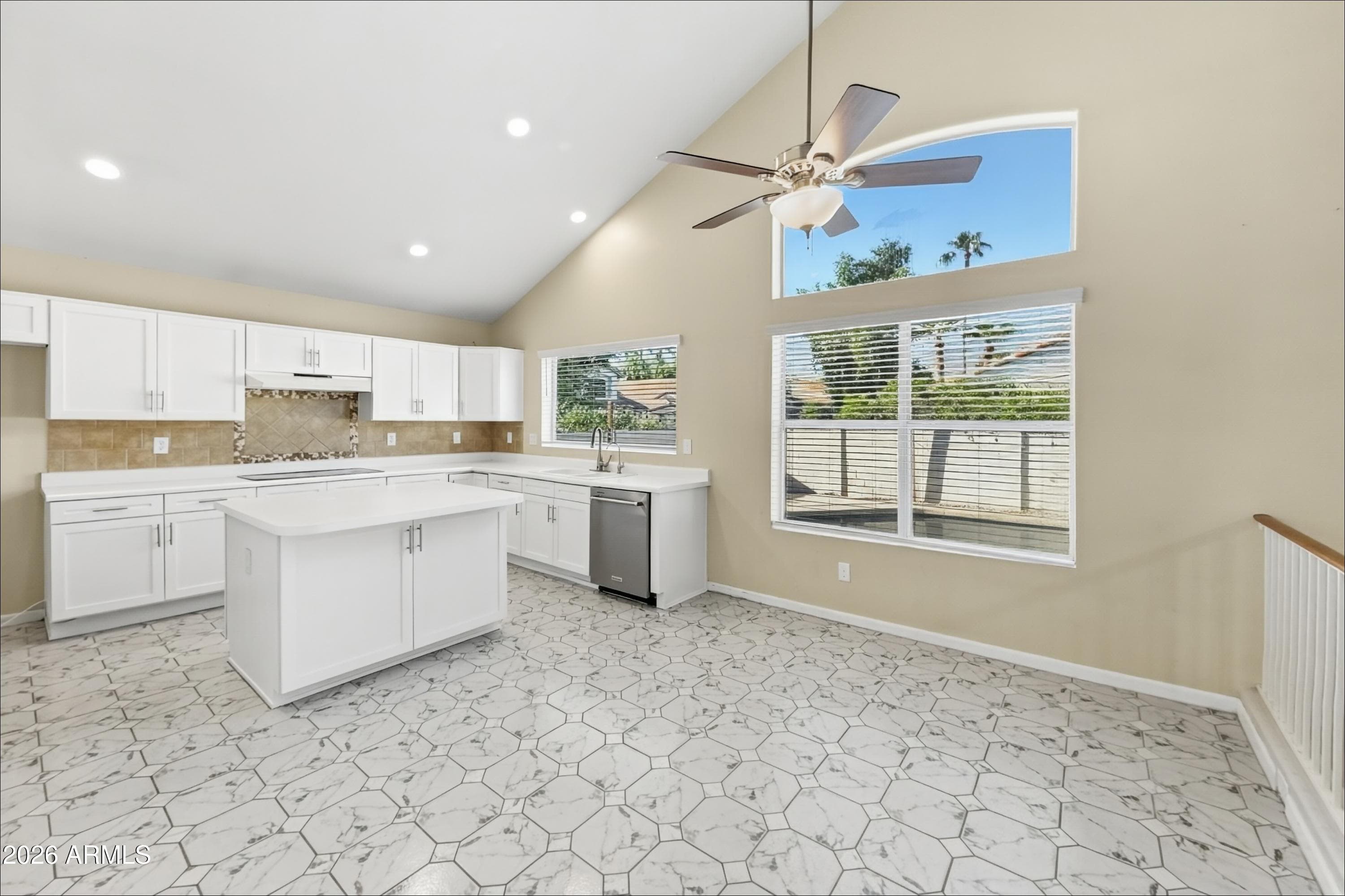 1202 E Lighthouse Court — photo 7