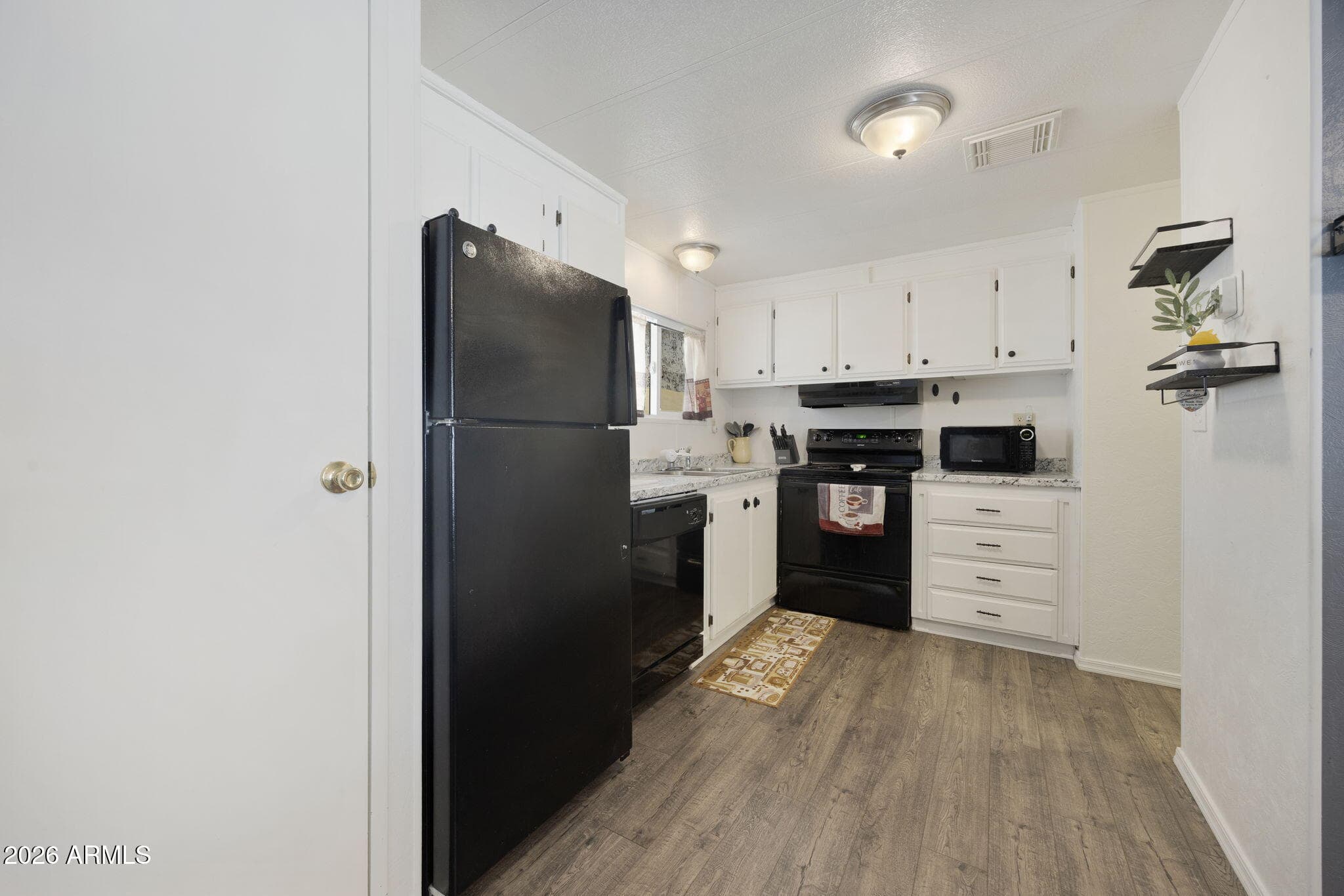 1644 E Villa Rita Drive — photo 8