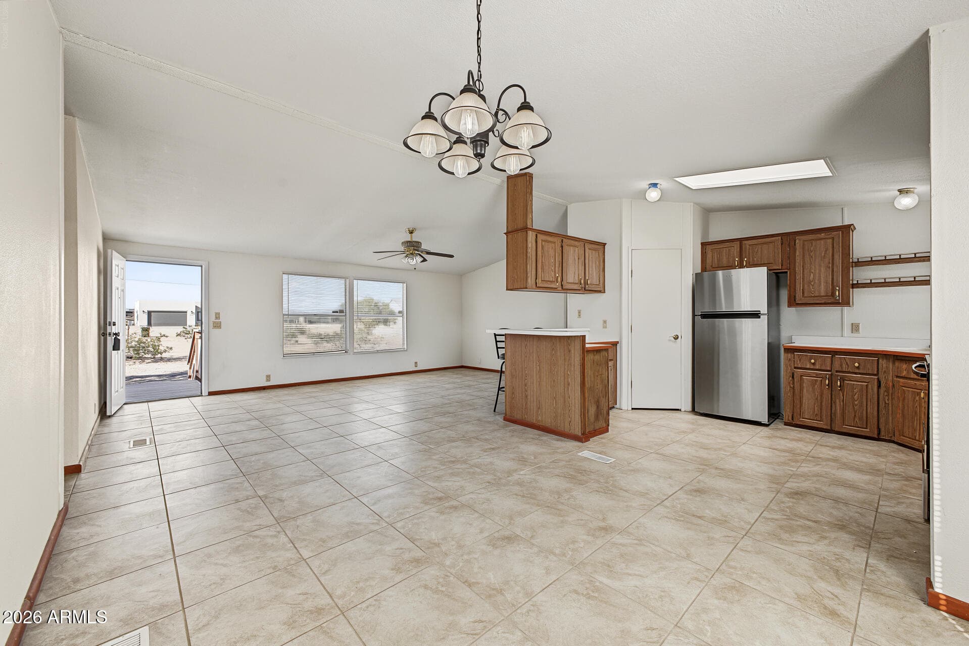 18119 W Morning Vista Lane — photo 3