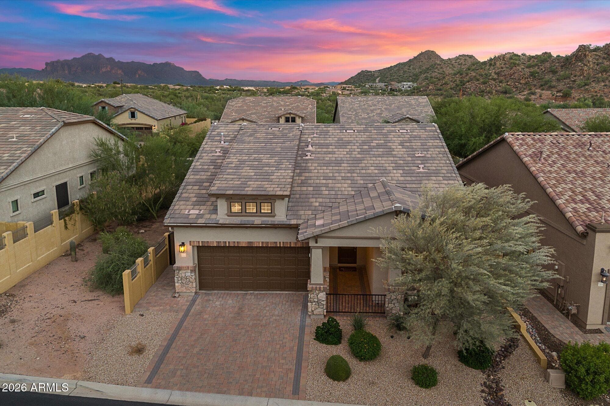 2121 N Dome Rock — photo 3