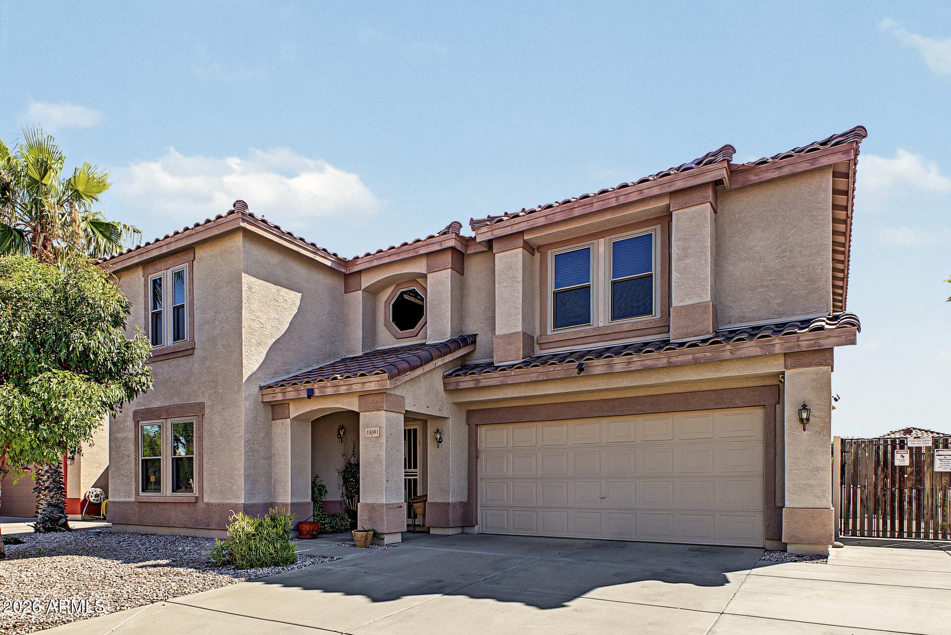 15561 W Gelding Drive — photo 3