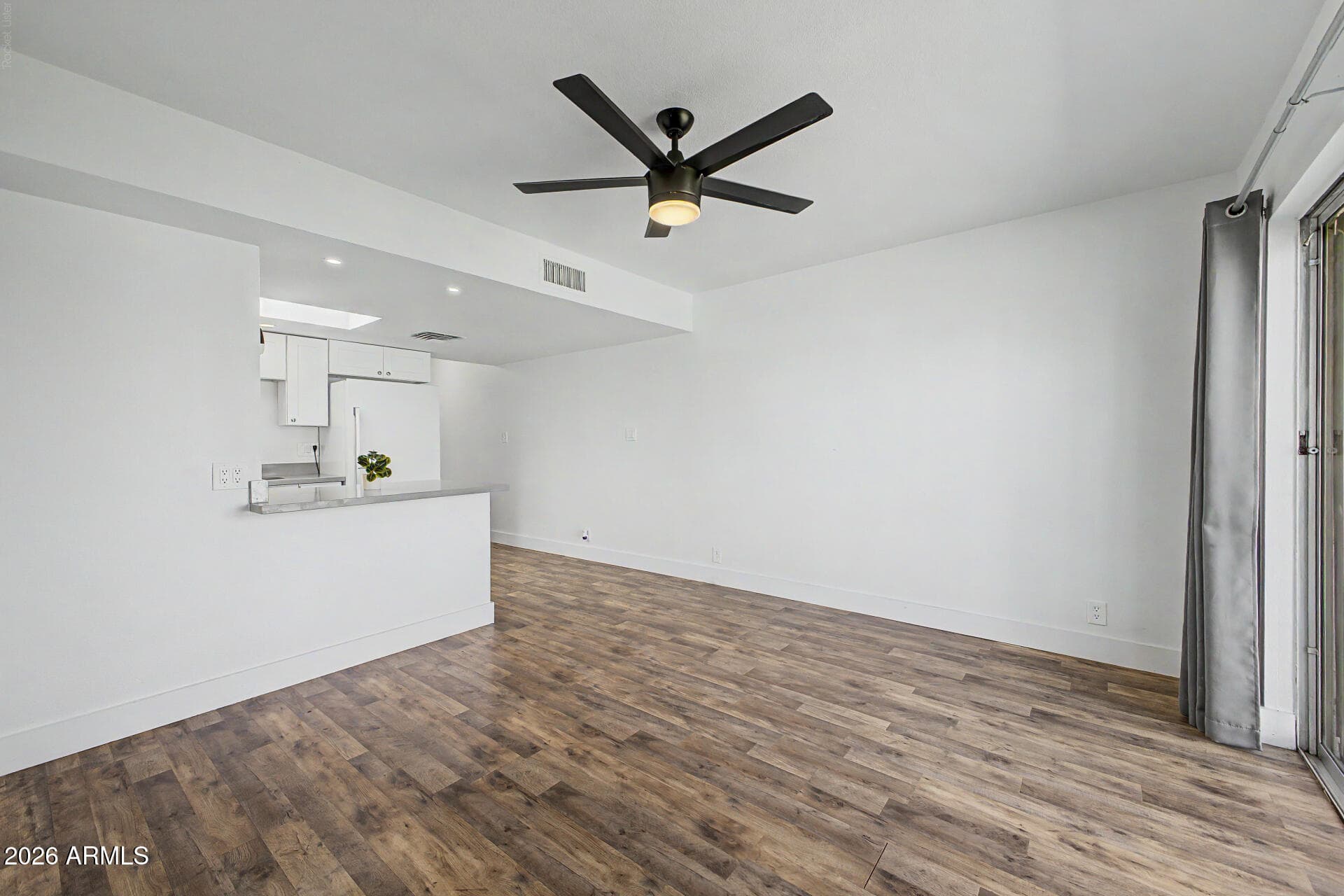 6812 N 35th Avenue E — photo 3