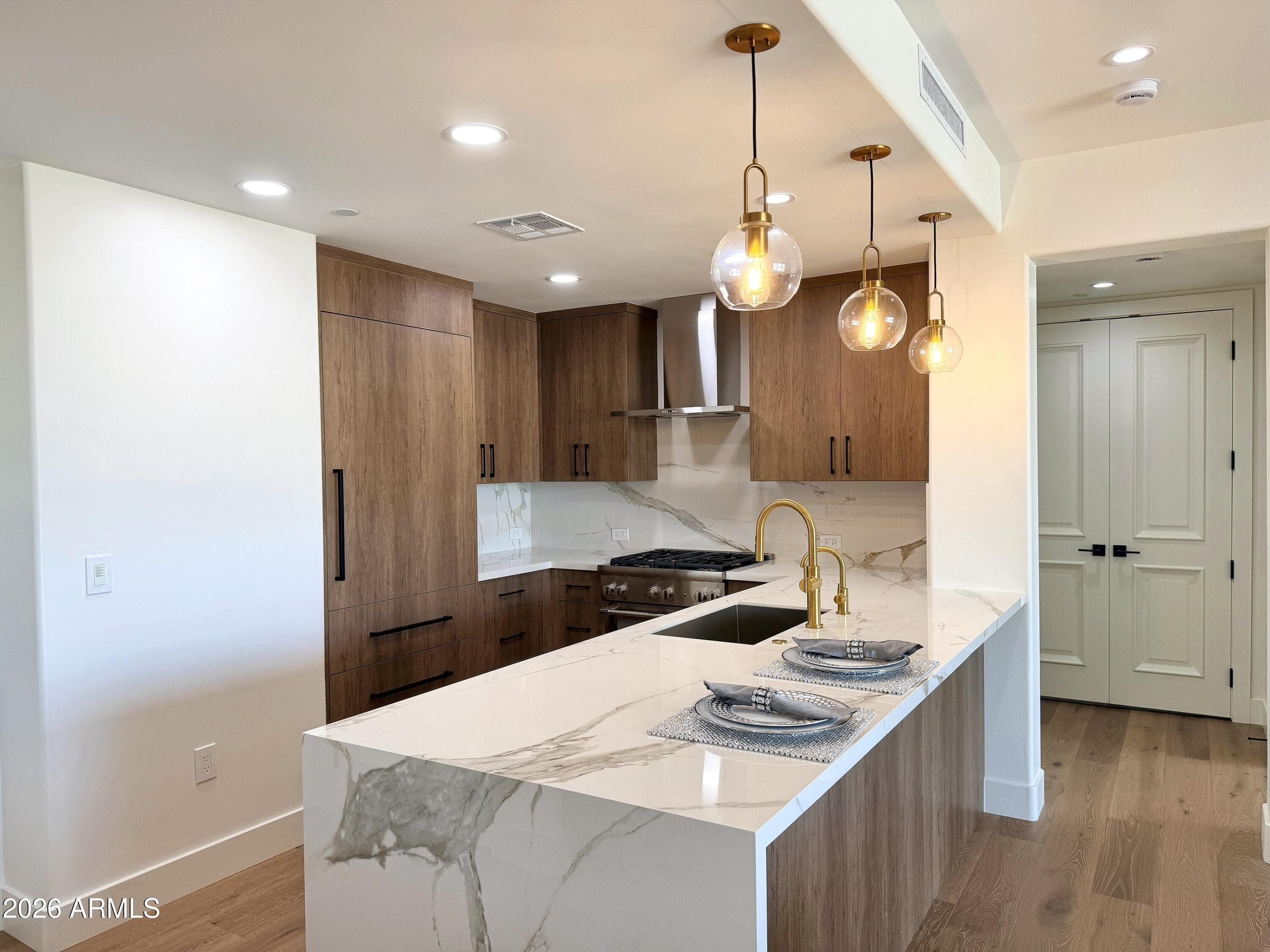 7181 E Camelback Road 604 — photo 4