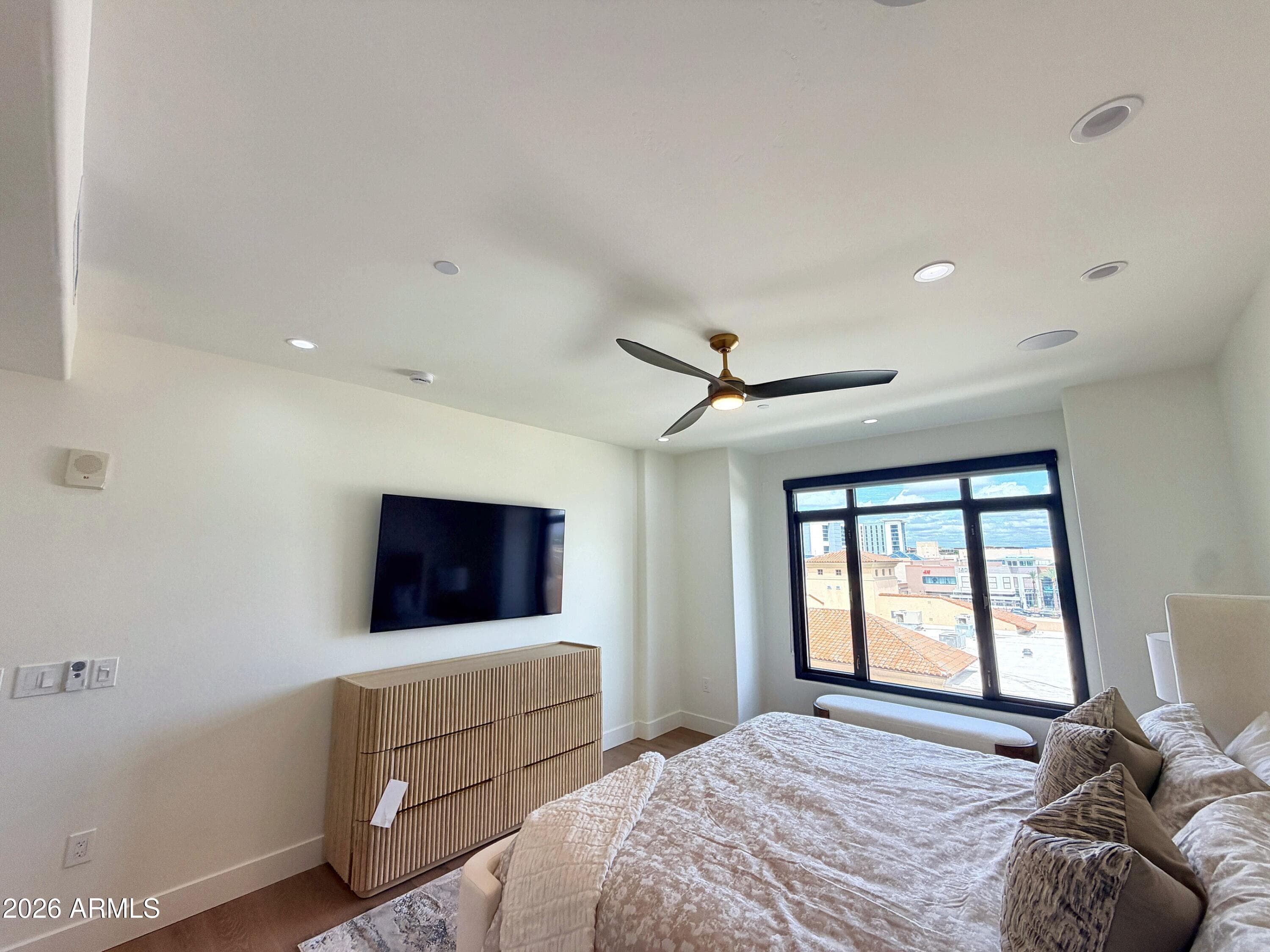 7181 E Camelback Road 604 — photo 7