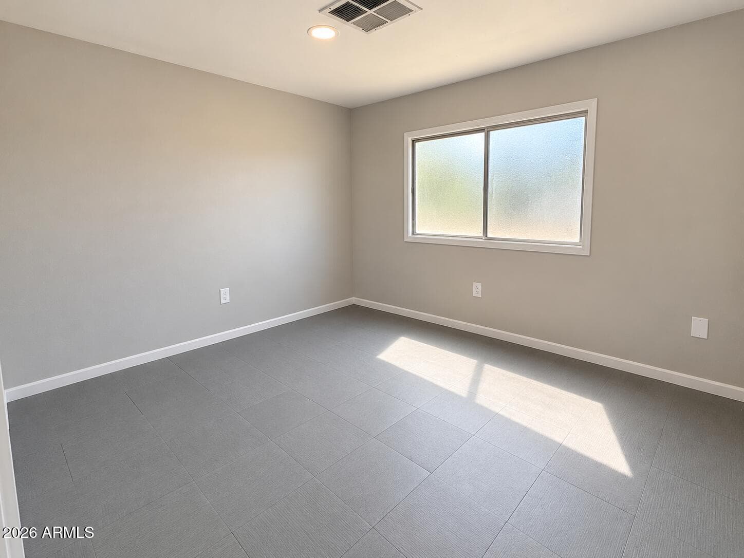 12714 W Greenway Road — photo 7