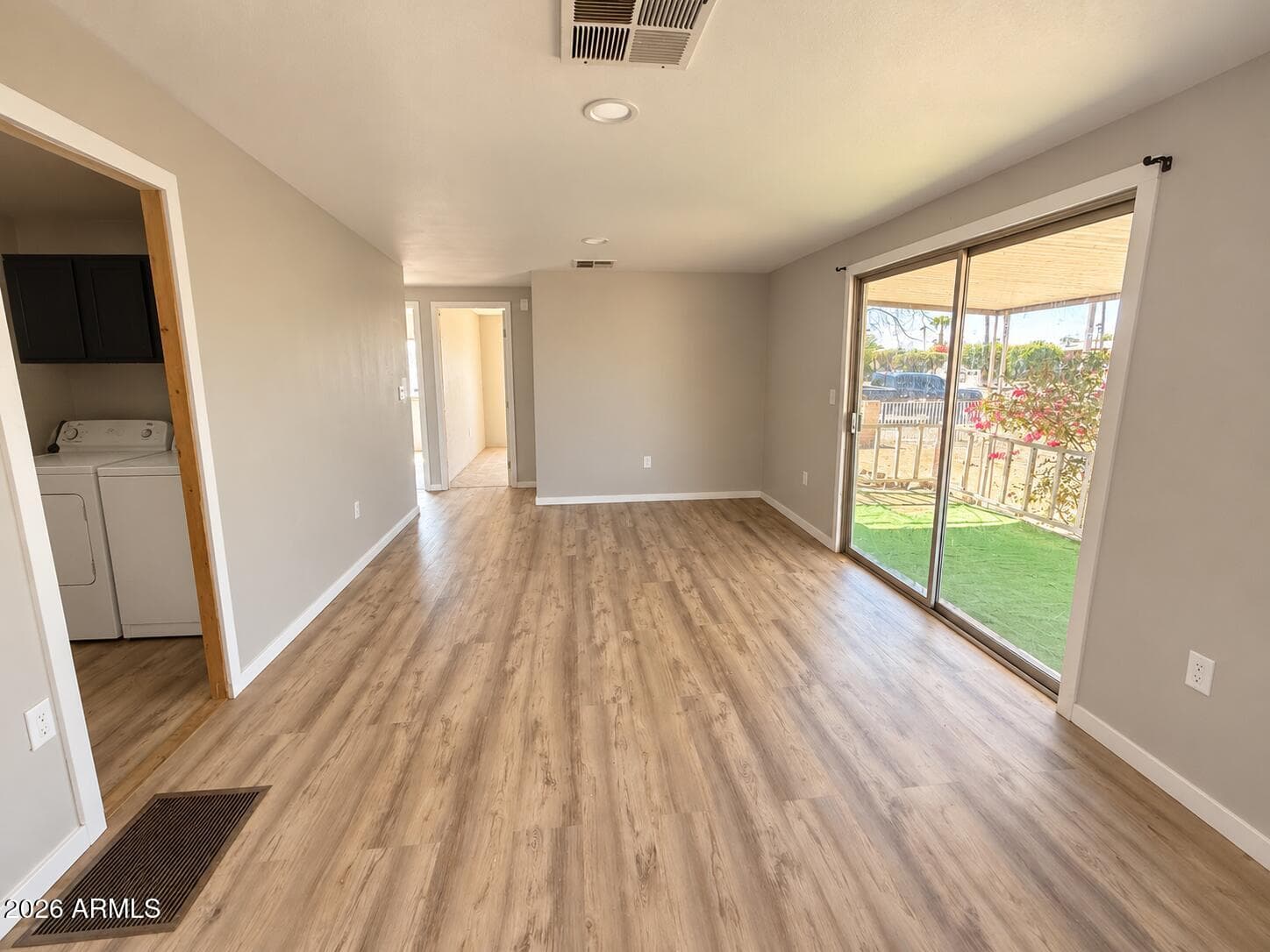 12714 W Greenway Road — photo 2