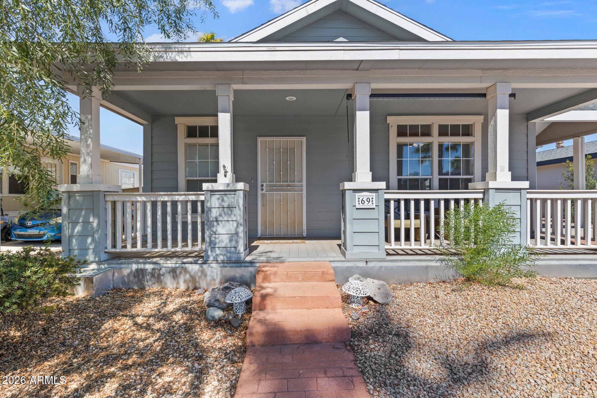 201 S Greenfield Road 69