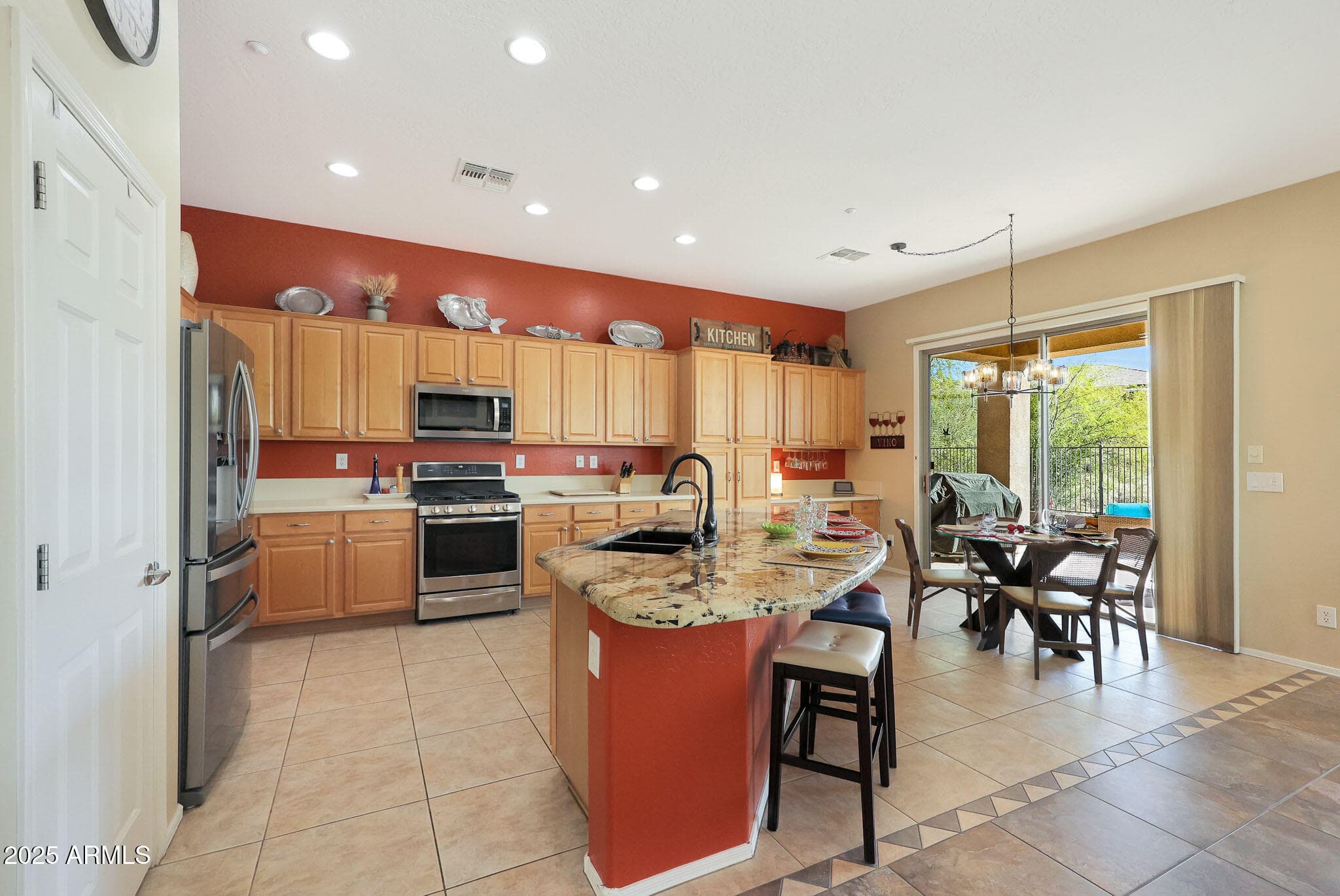 41019 N Congressional Drive — photo 8