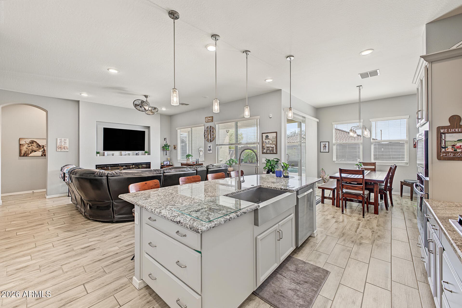 15059 W Baden Street — photo 8
