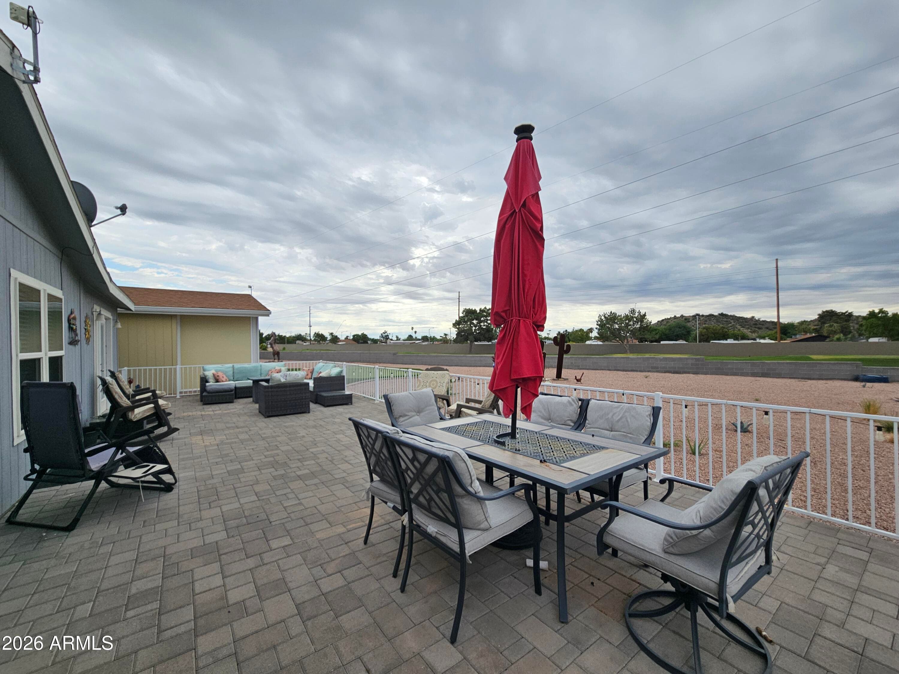 650 N Hawes Road 3109