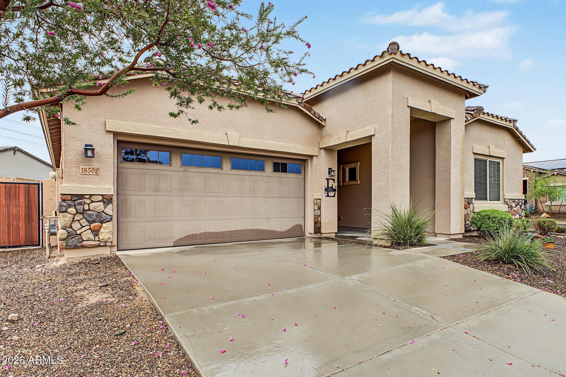 18502 W Desert Trumpet Road — photo 8