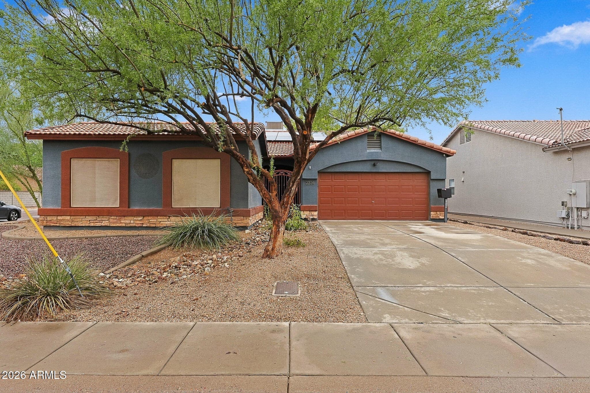 2334 W Myrtle Avenue — photo 3