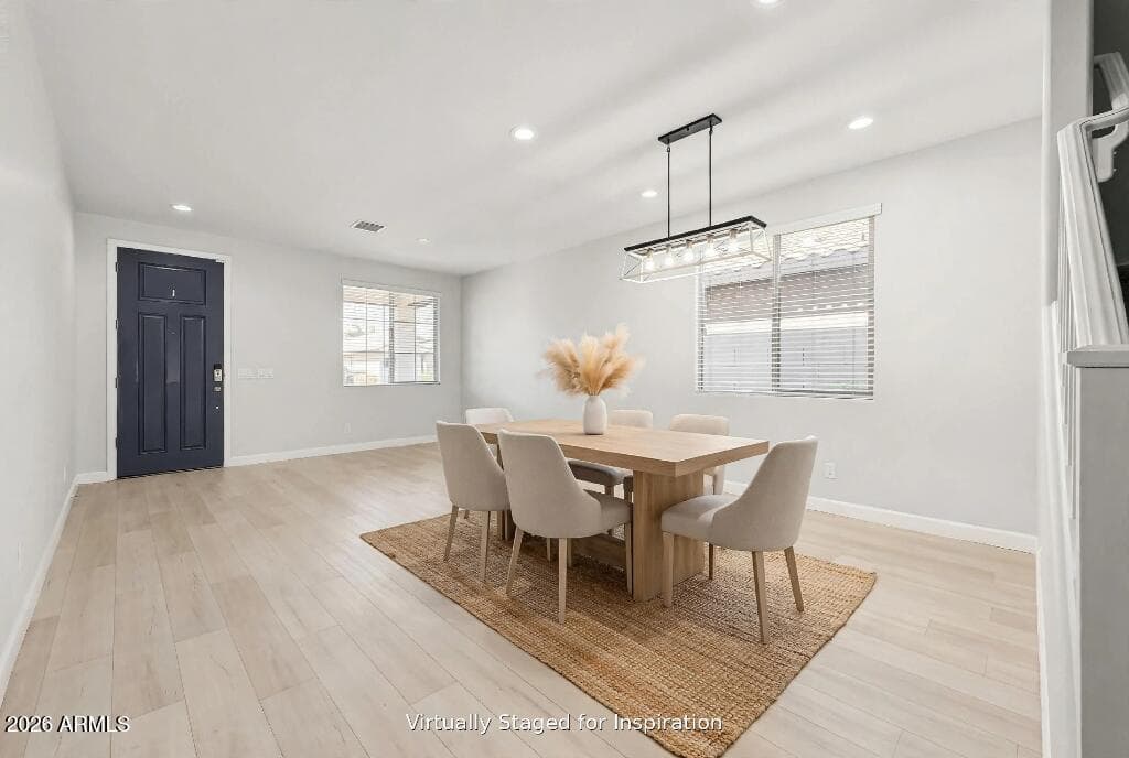 3912 E Blue Spruce Lane — photo 3