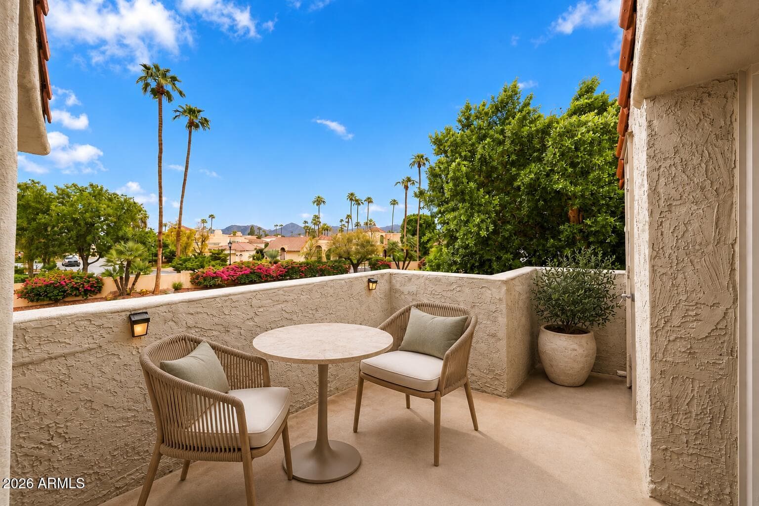 10055 E Mountainview Lake Drive 2009, Scottsdale, Arizona
