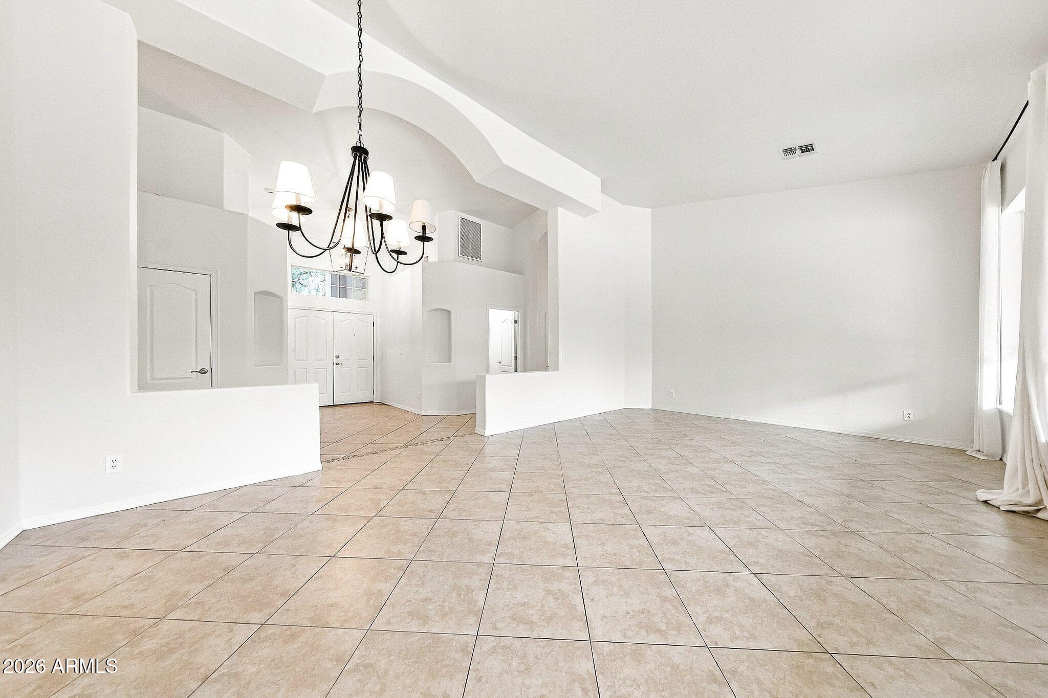 4506 E Olive Avenue — photo 3