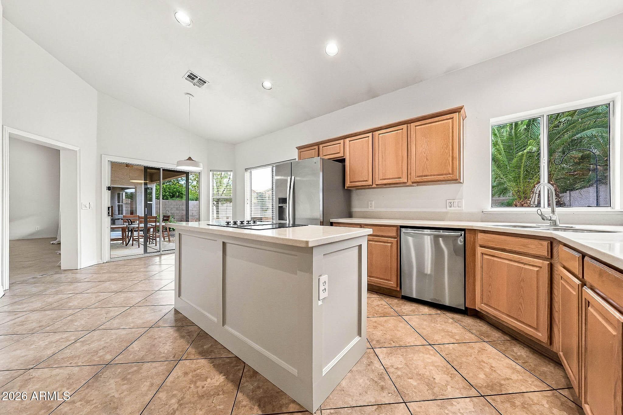 4506 E Olive Avenue — photo 8