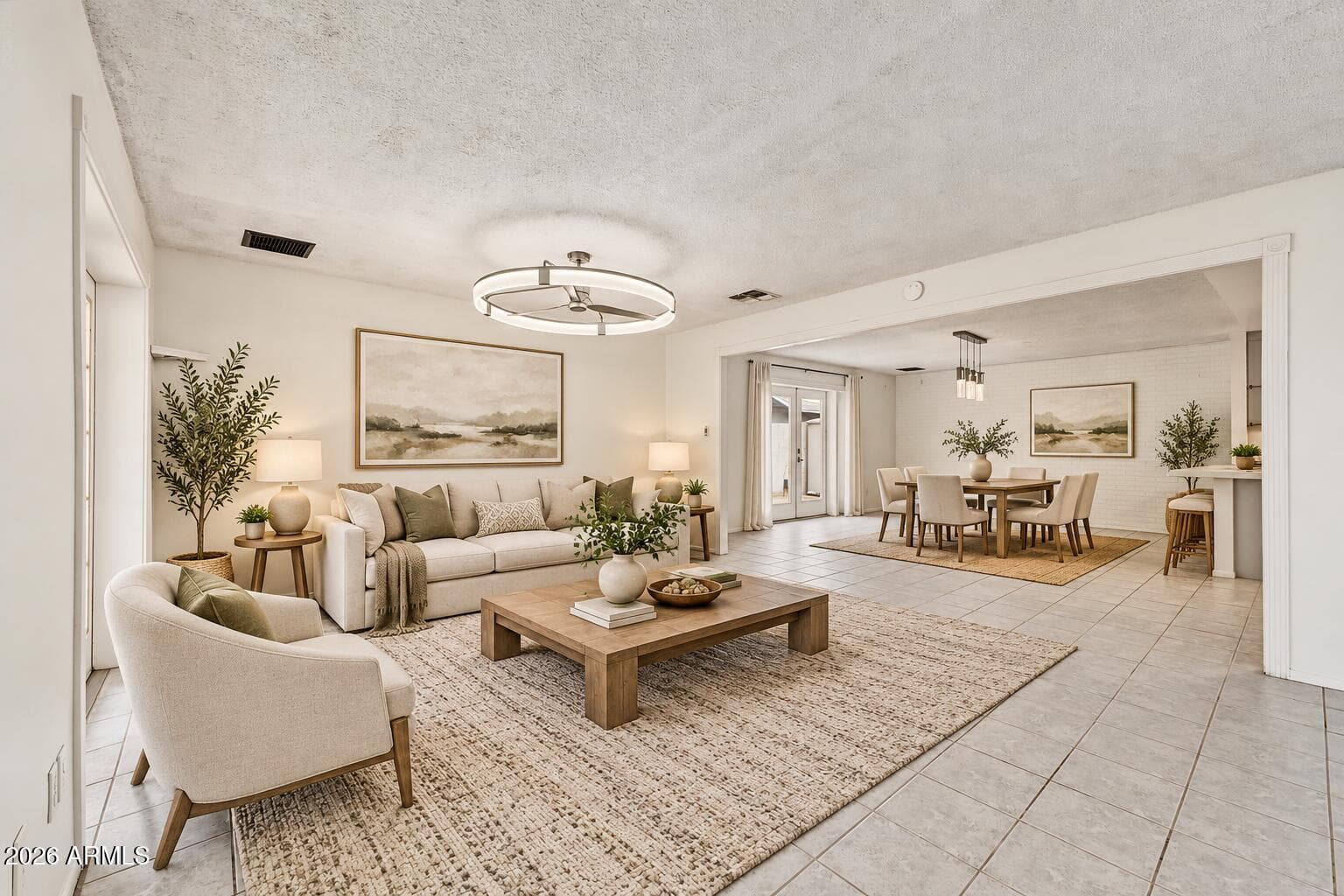 1537 E Bishop Drive — photo 5