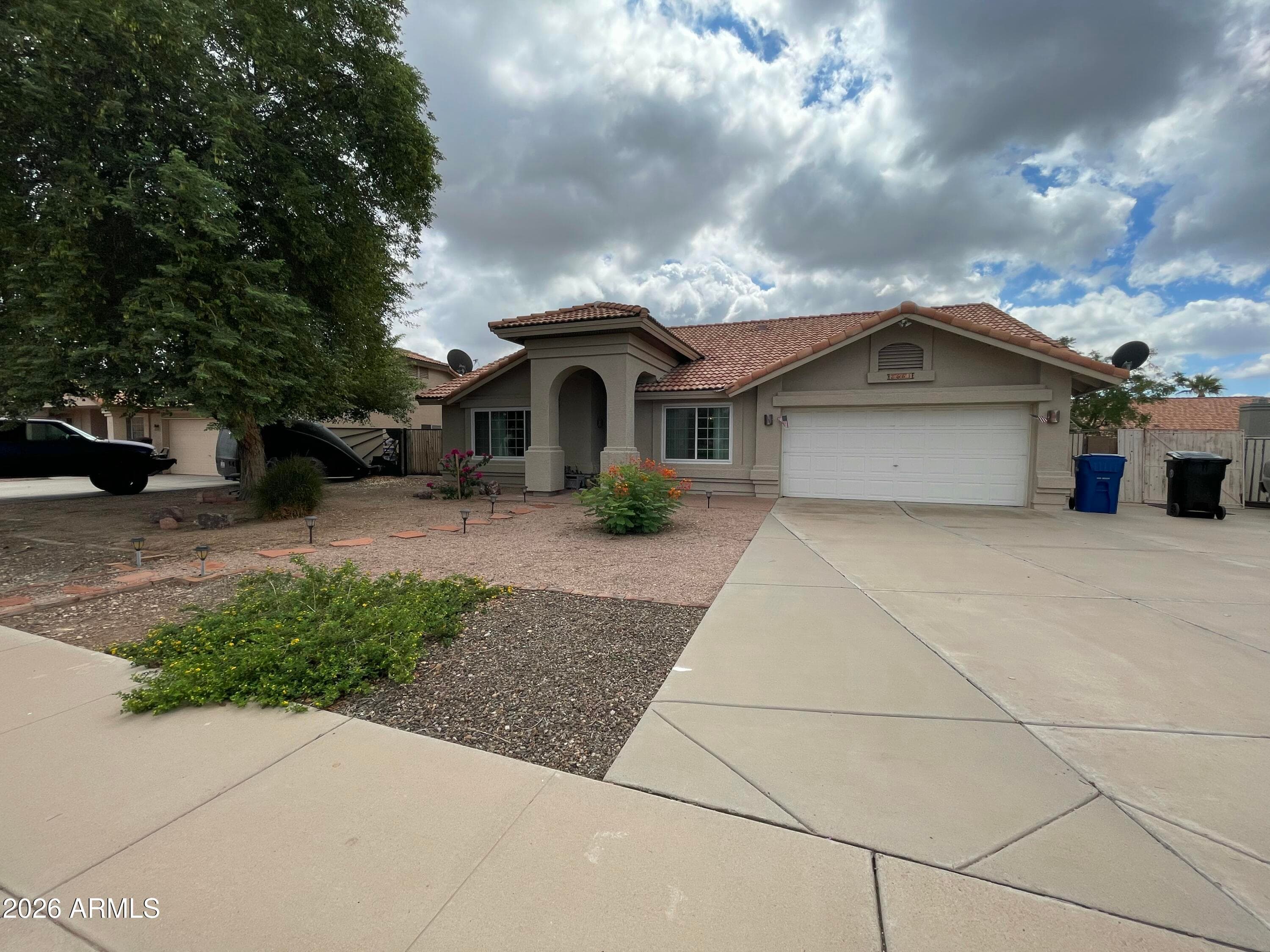 2661 E Nance Street — photo 3