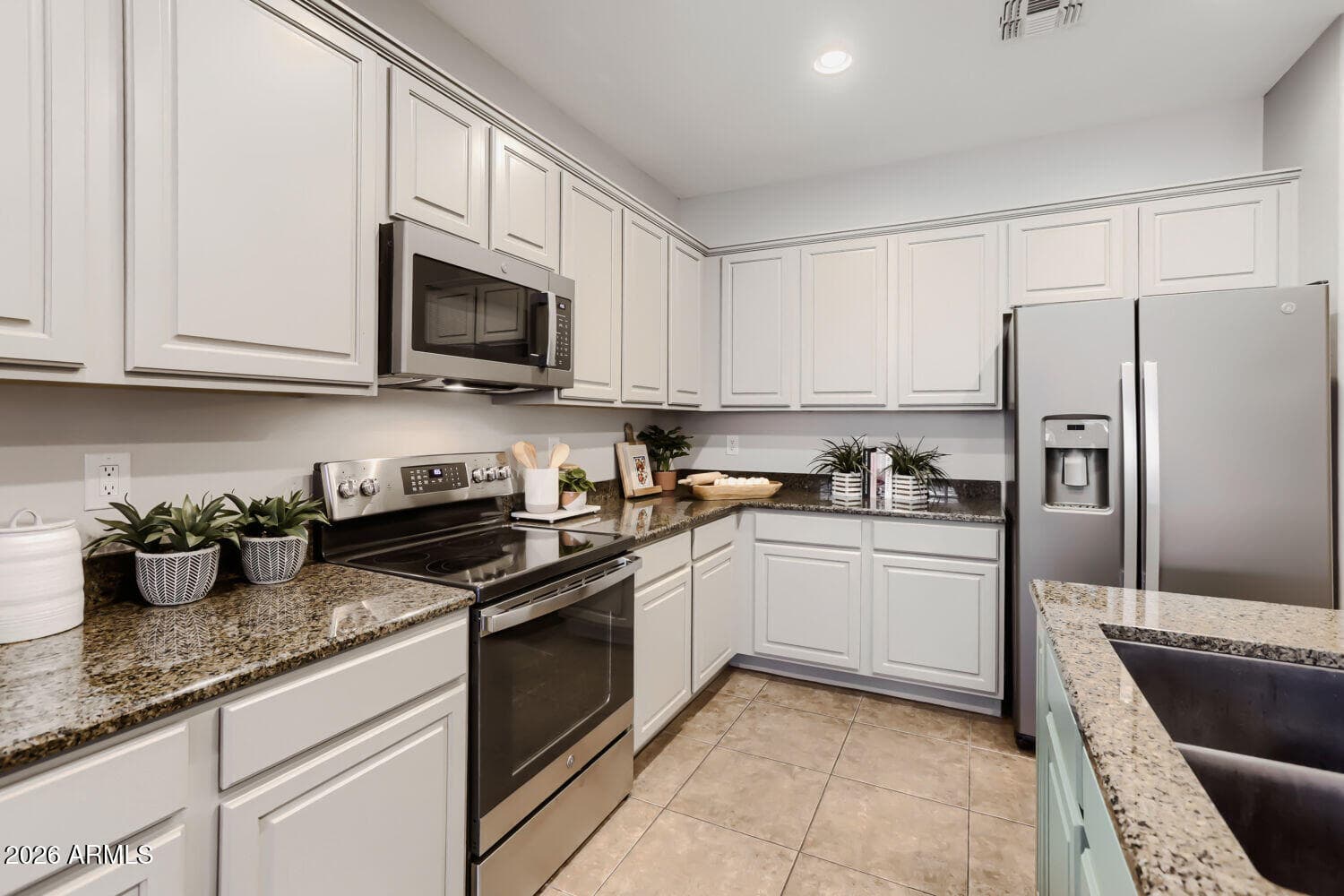 7135 W Desert Mirage Drive — photo 6