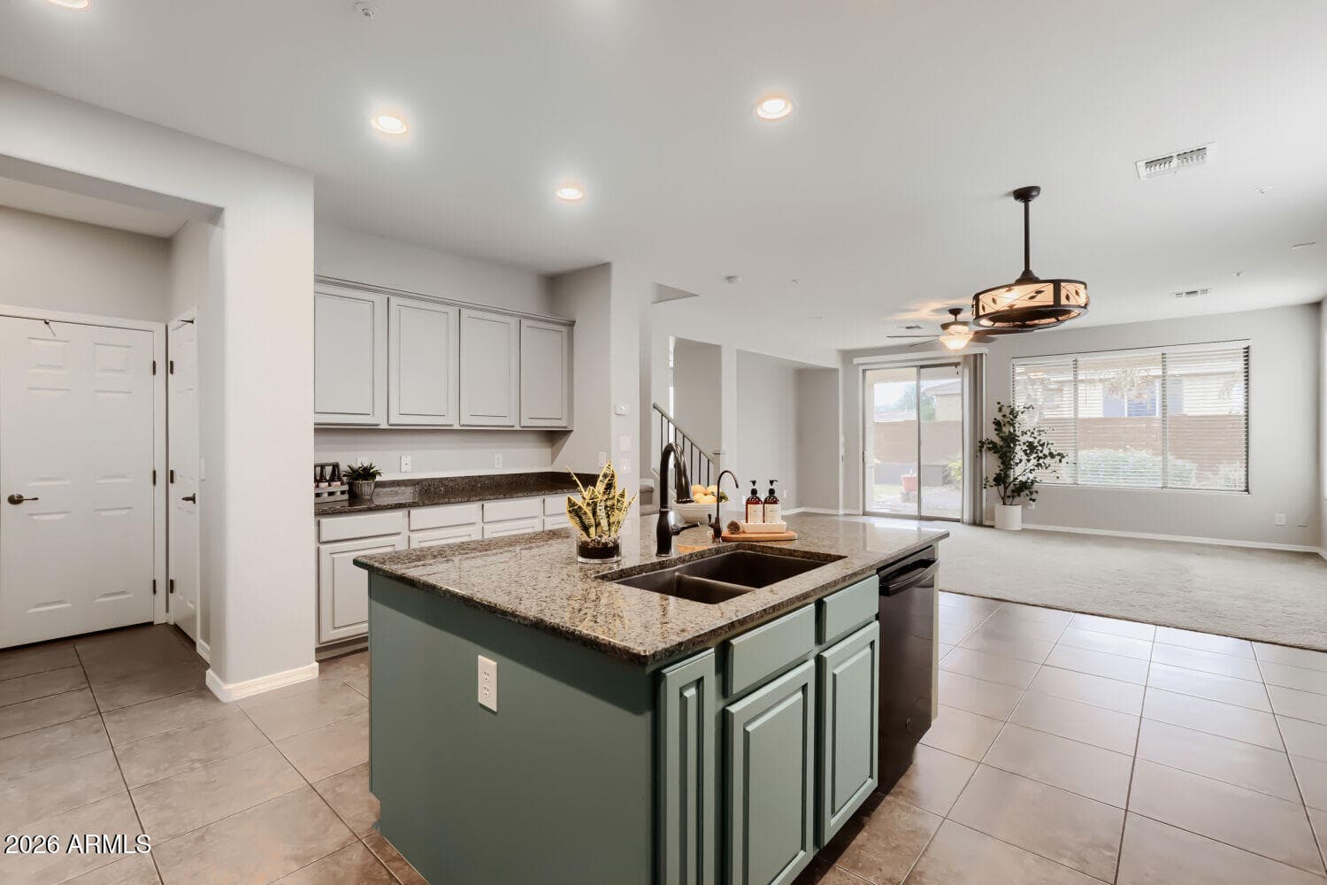 7135 W Desert Mirage Drive — photo 4