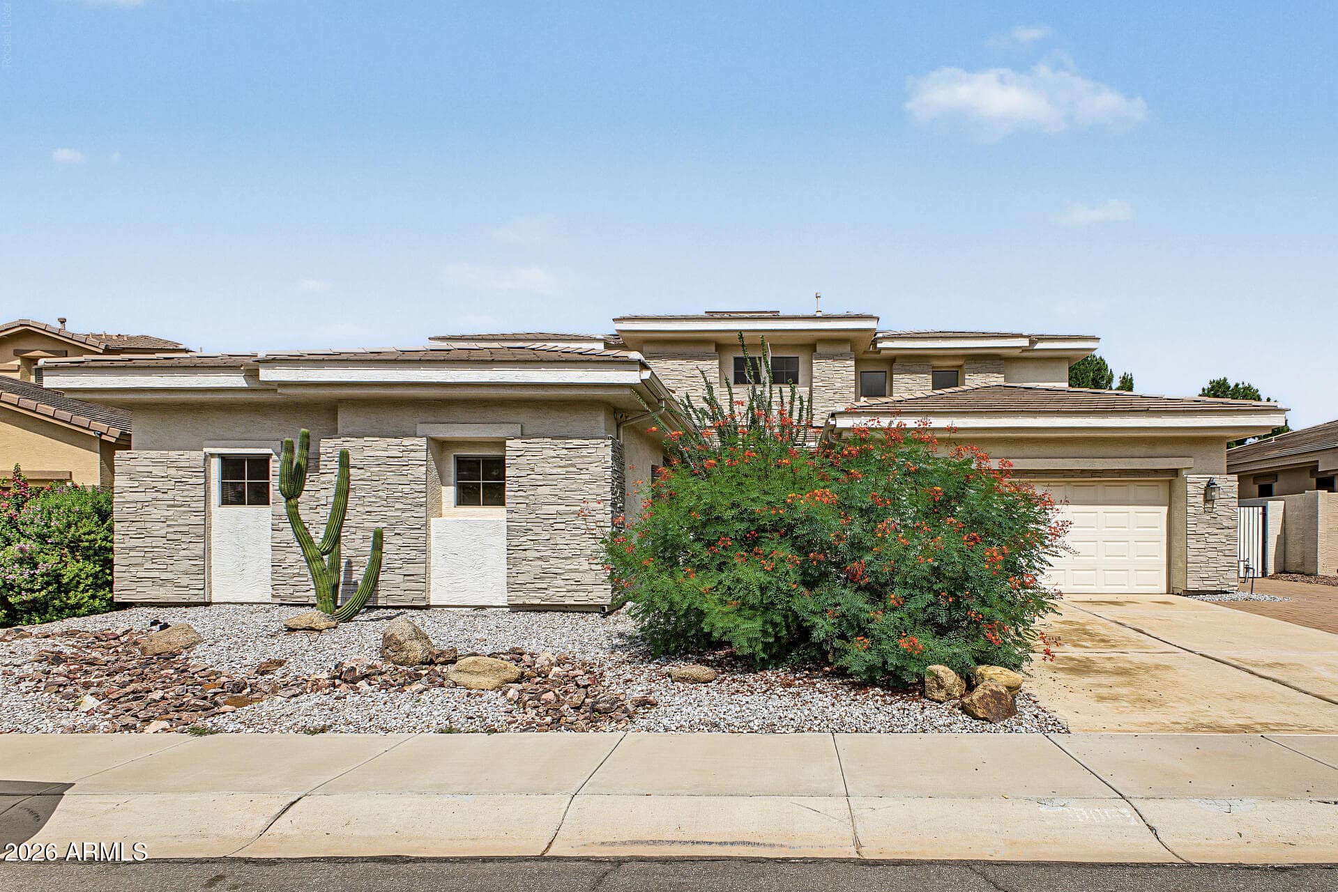 3806 E Taurus Place — photo 2