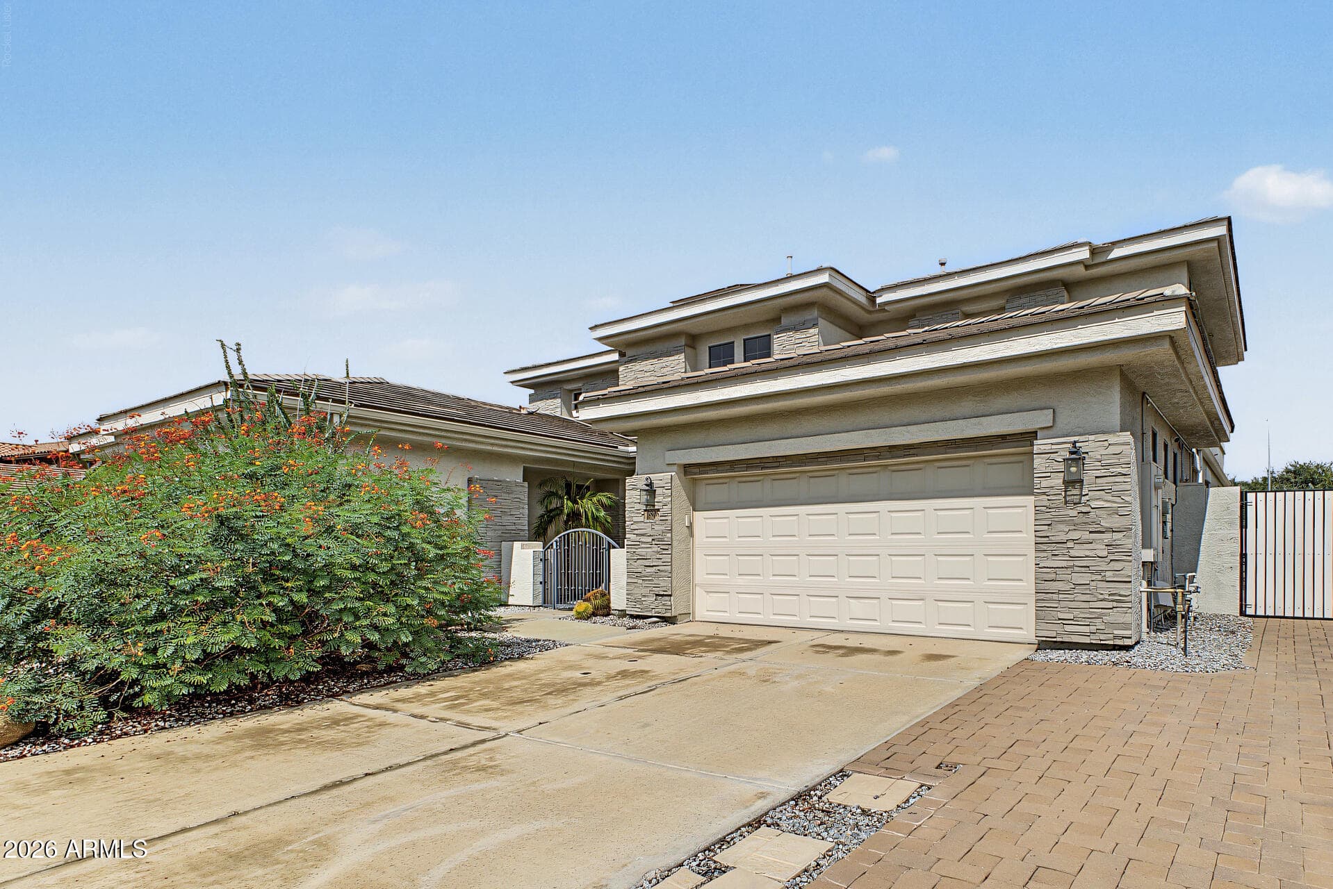 3806 E Taurus Place — photo 6