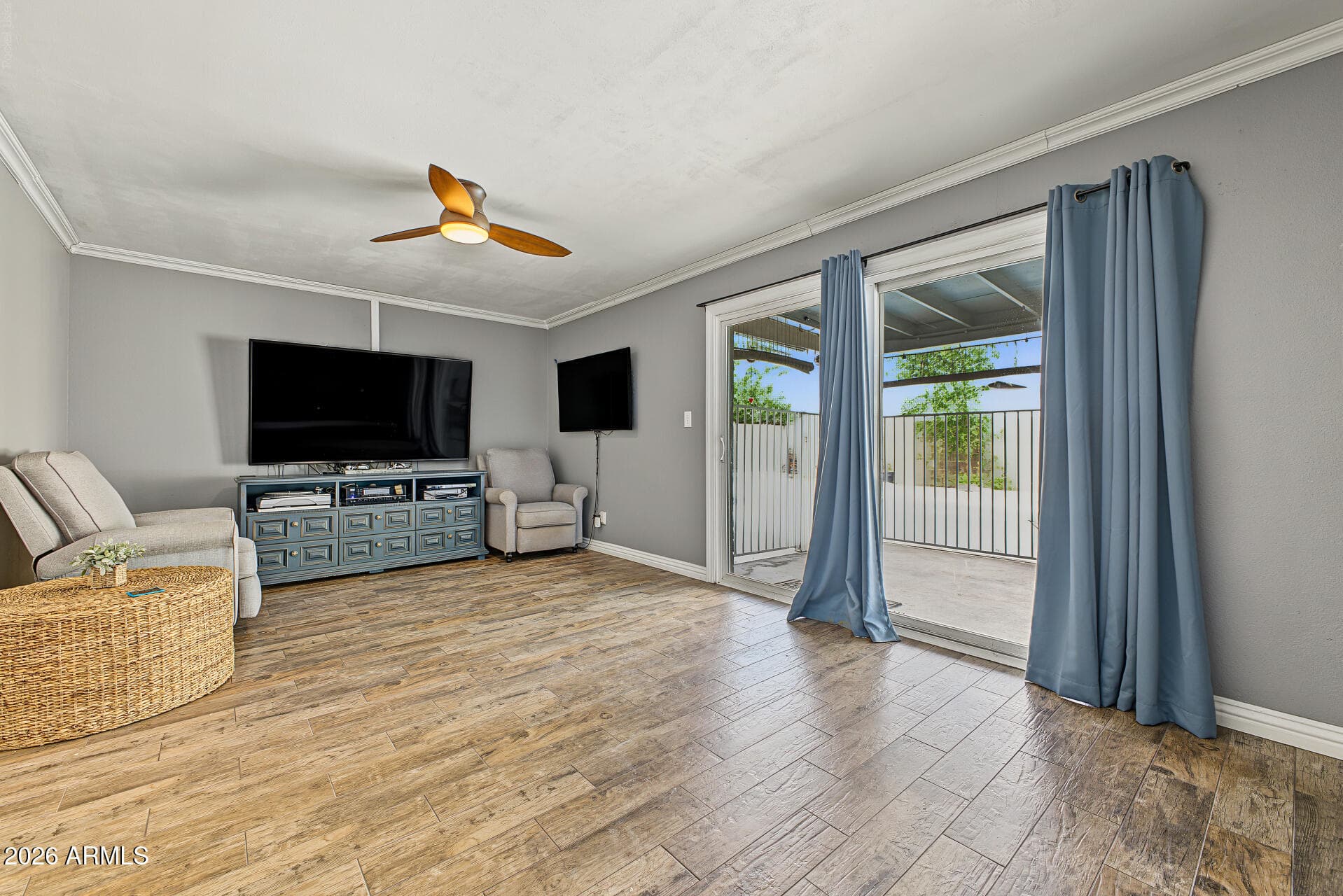 2642 W Juanita Circle — photo 7