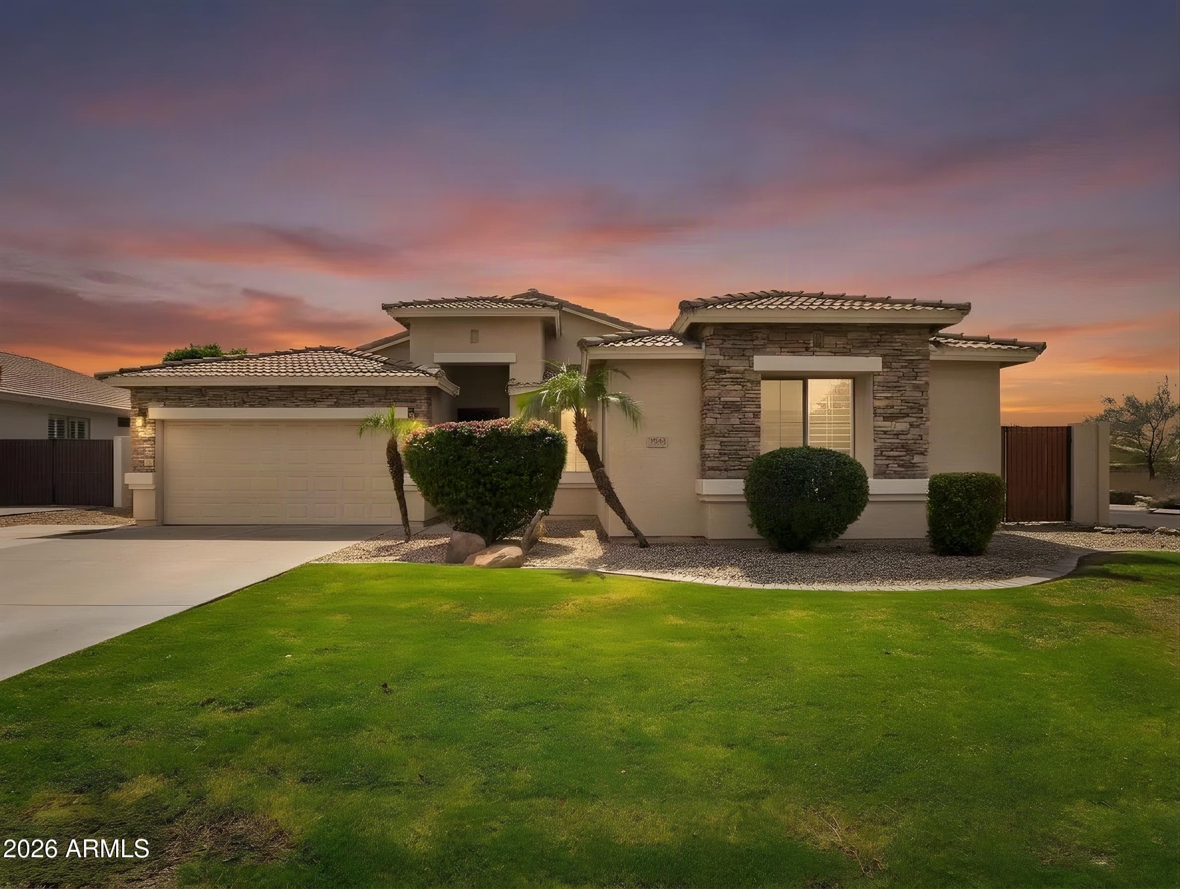 7595 W Tierra Buena Lane, Peoria, Arizona