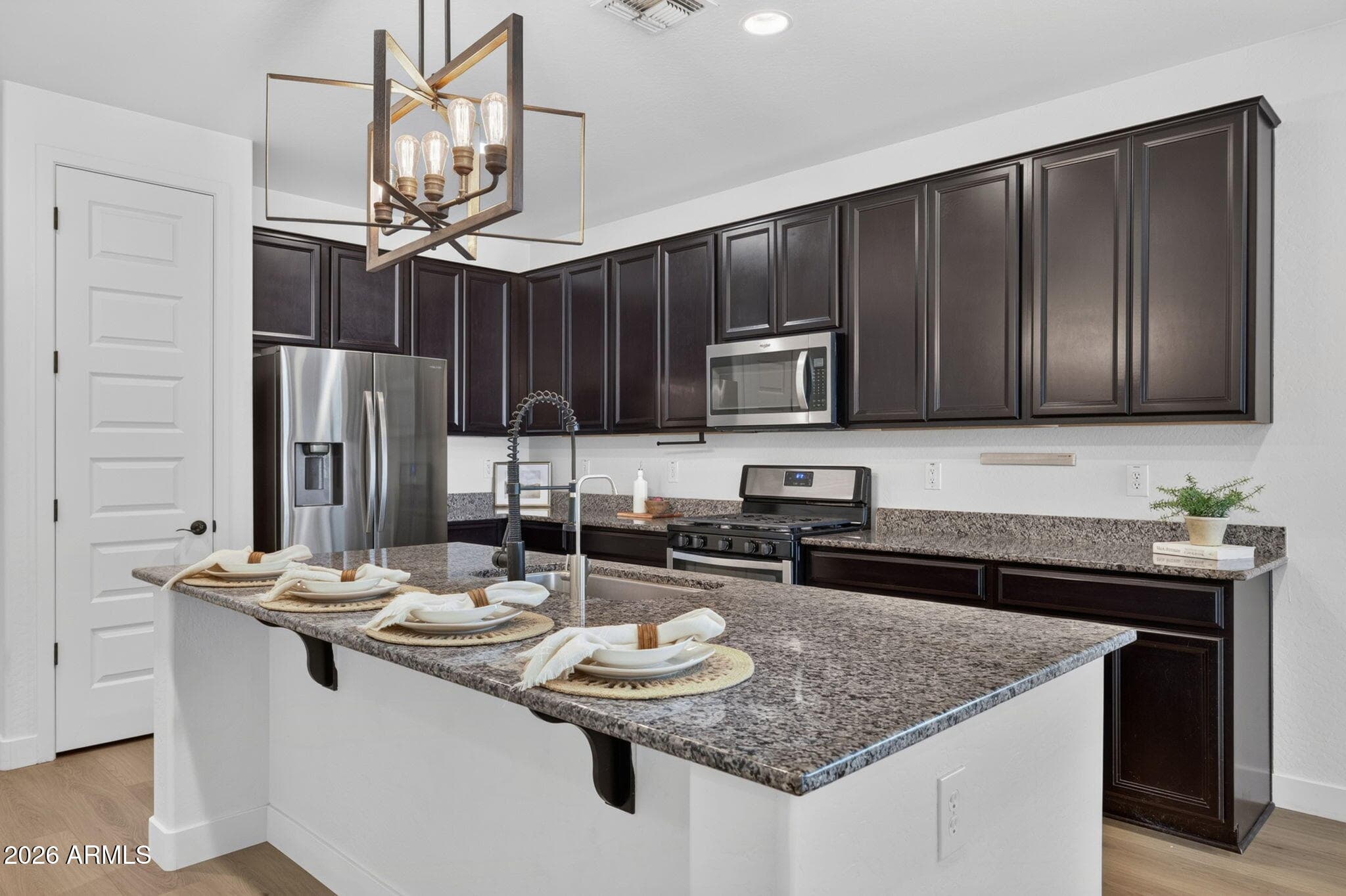 5317 S Hadron — photo 2