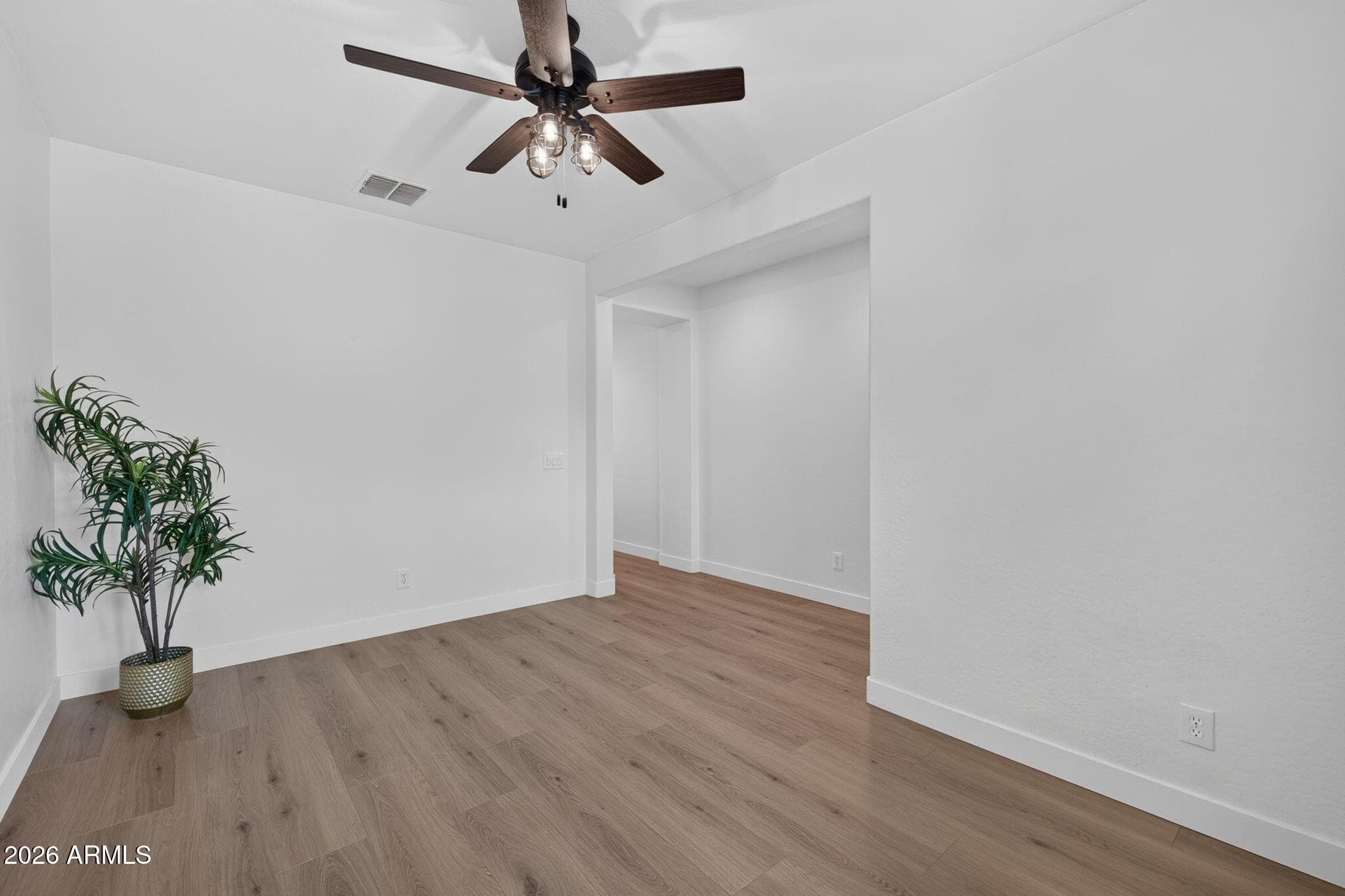 5317 S Hadron — photo 8