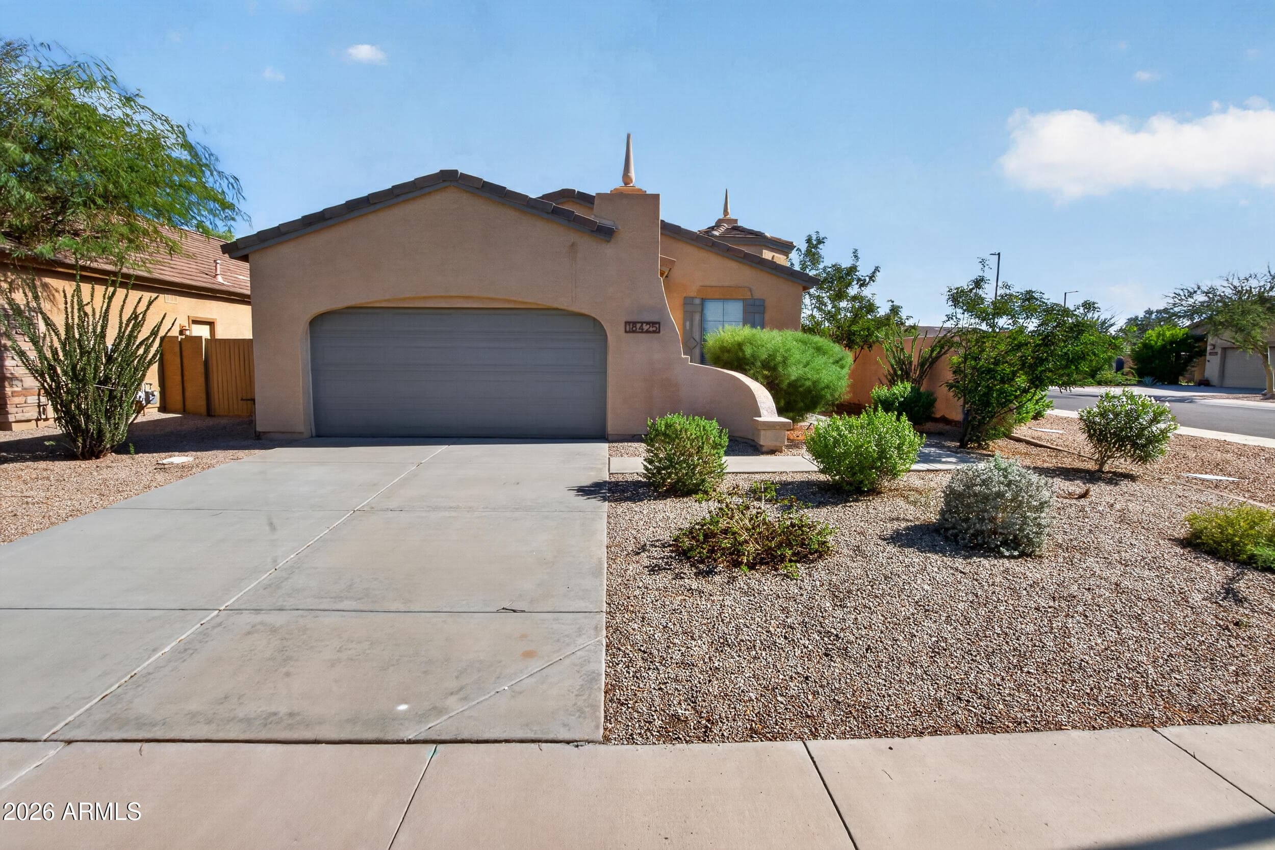 18425 W La Mirada Drive — photo 5