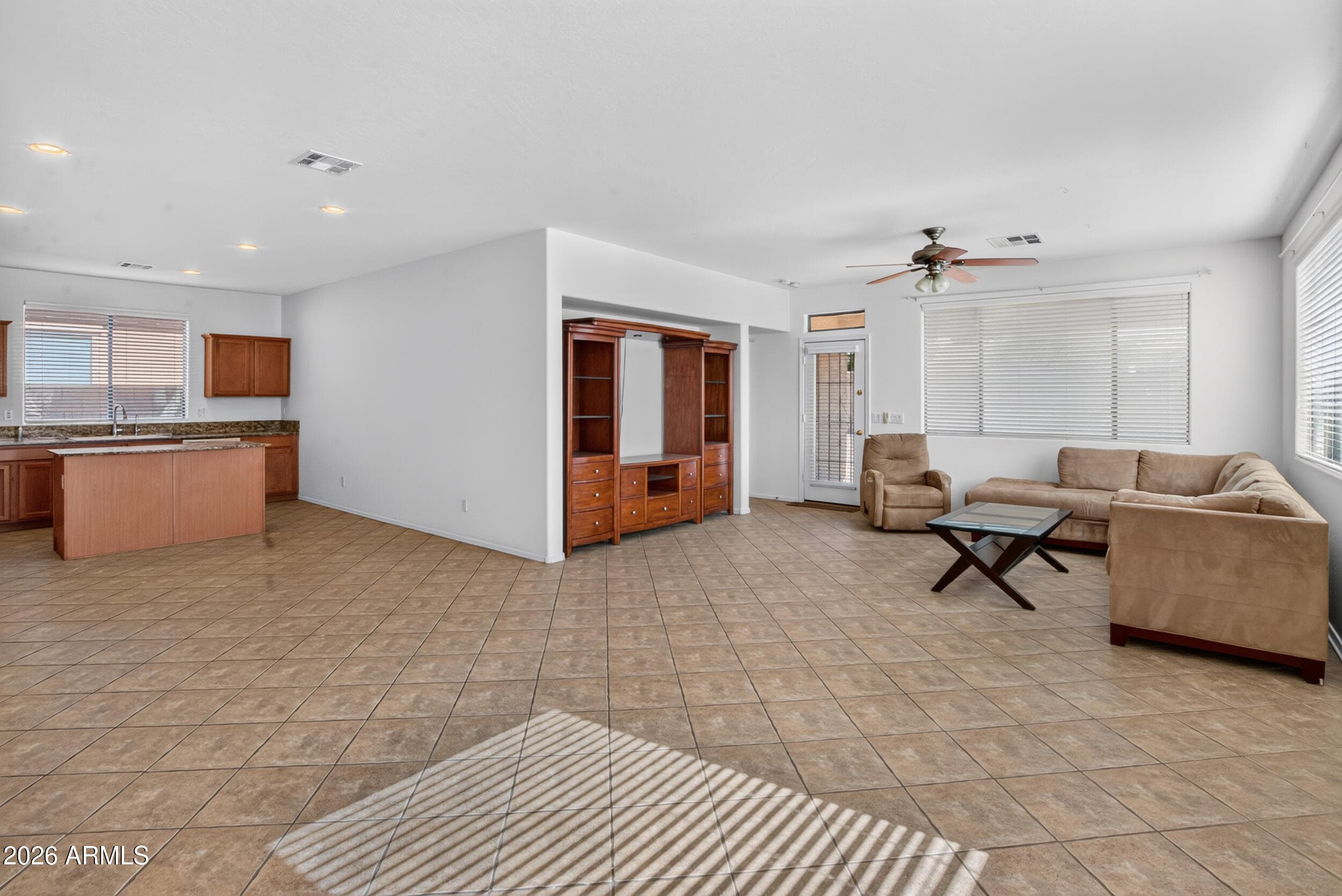 18425 W La Mirada Drive — photo 8
