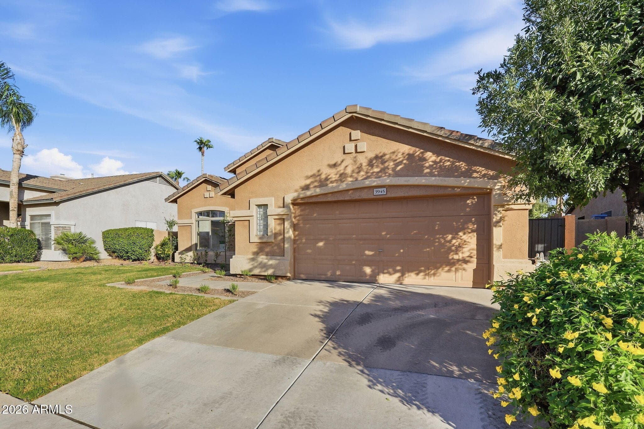 3945 S Cactus Wren Drive
