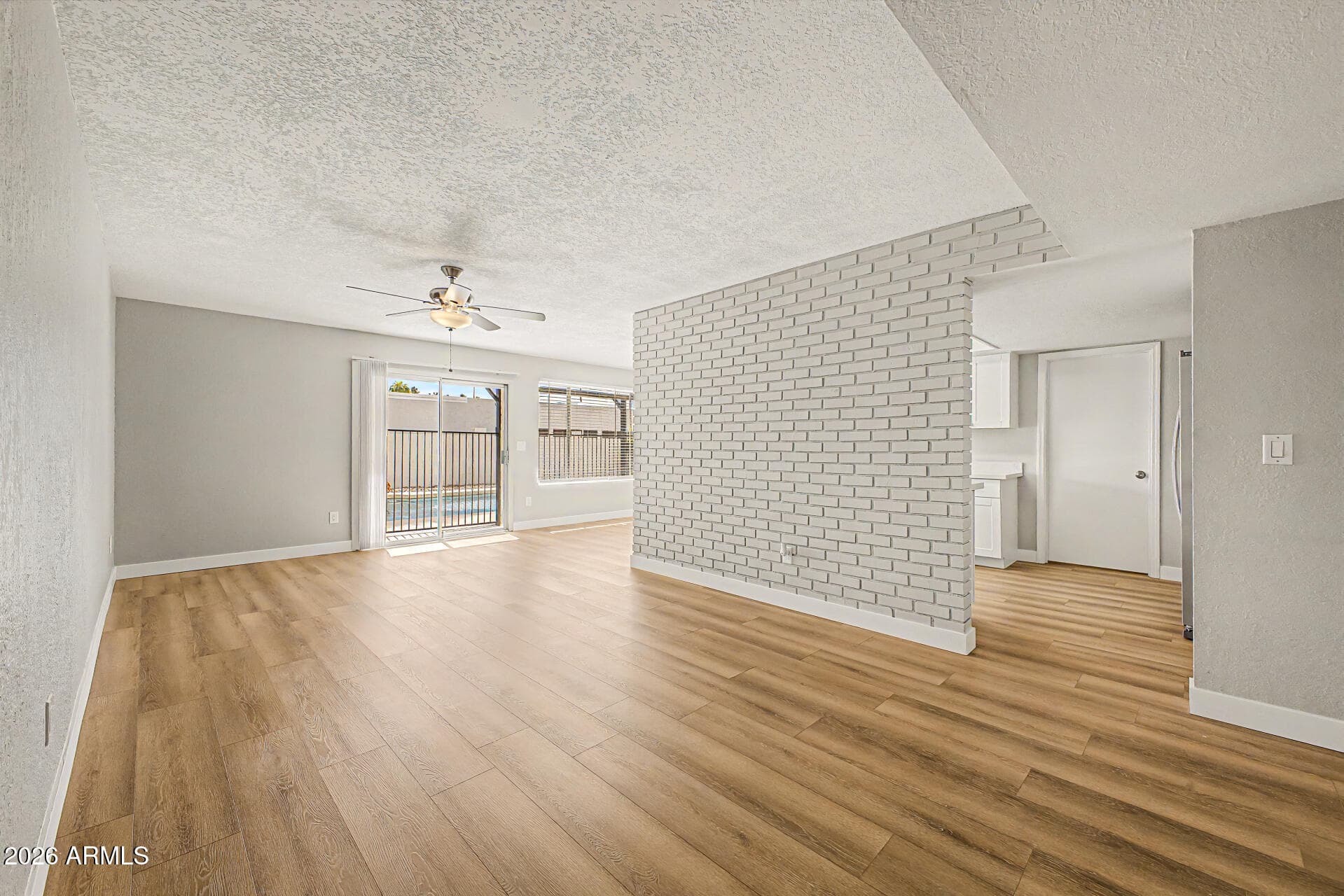 4717 E Willow Avenue — photo 6