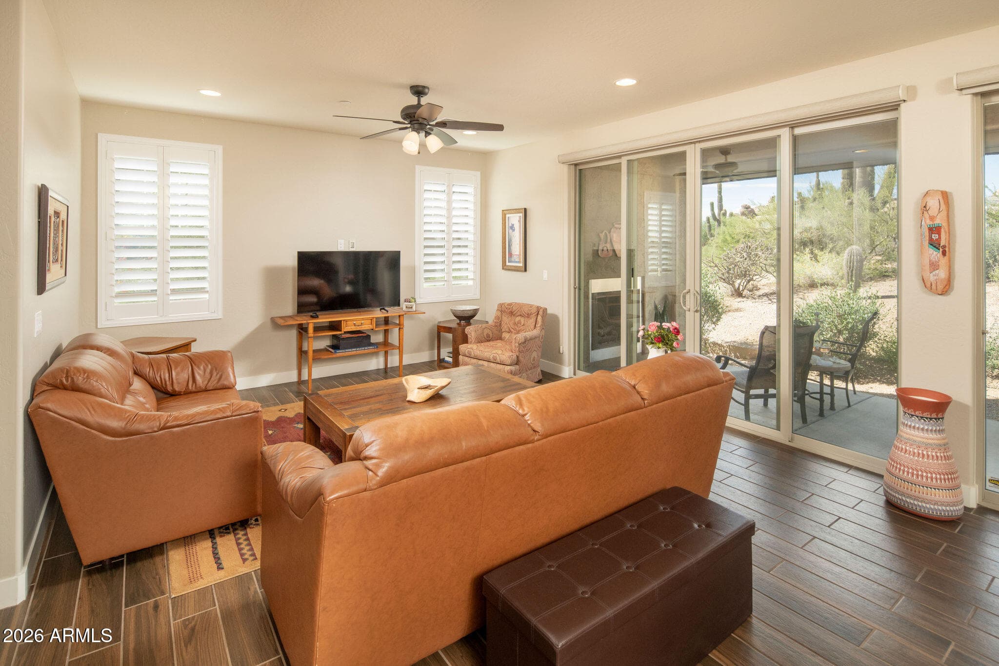 10260 E White Feather Lane 1002 — photo 7